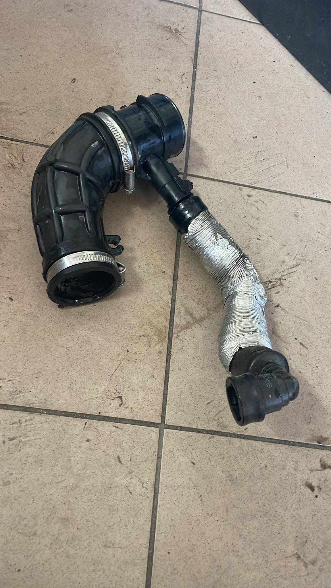 hose wiring air FORD TRANSIT GK21-9F85-AA