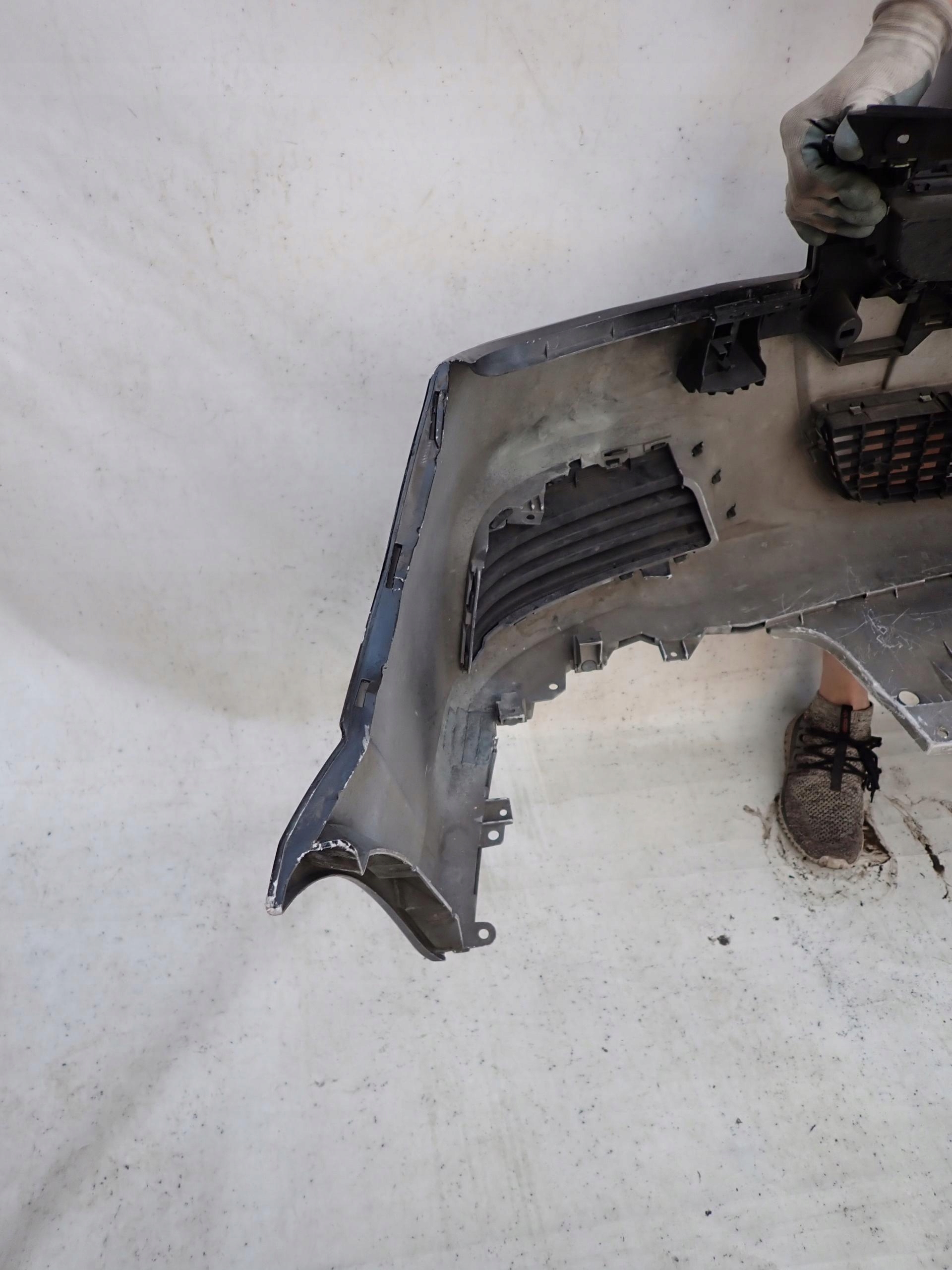 OPEL ASTRA III H 04-07 bumper front front