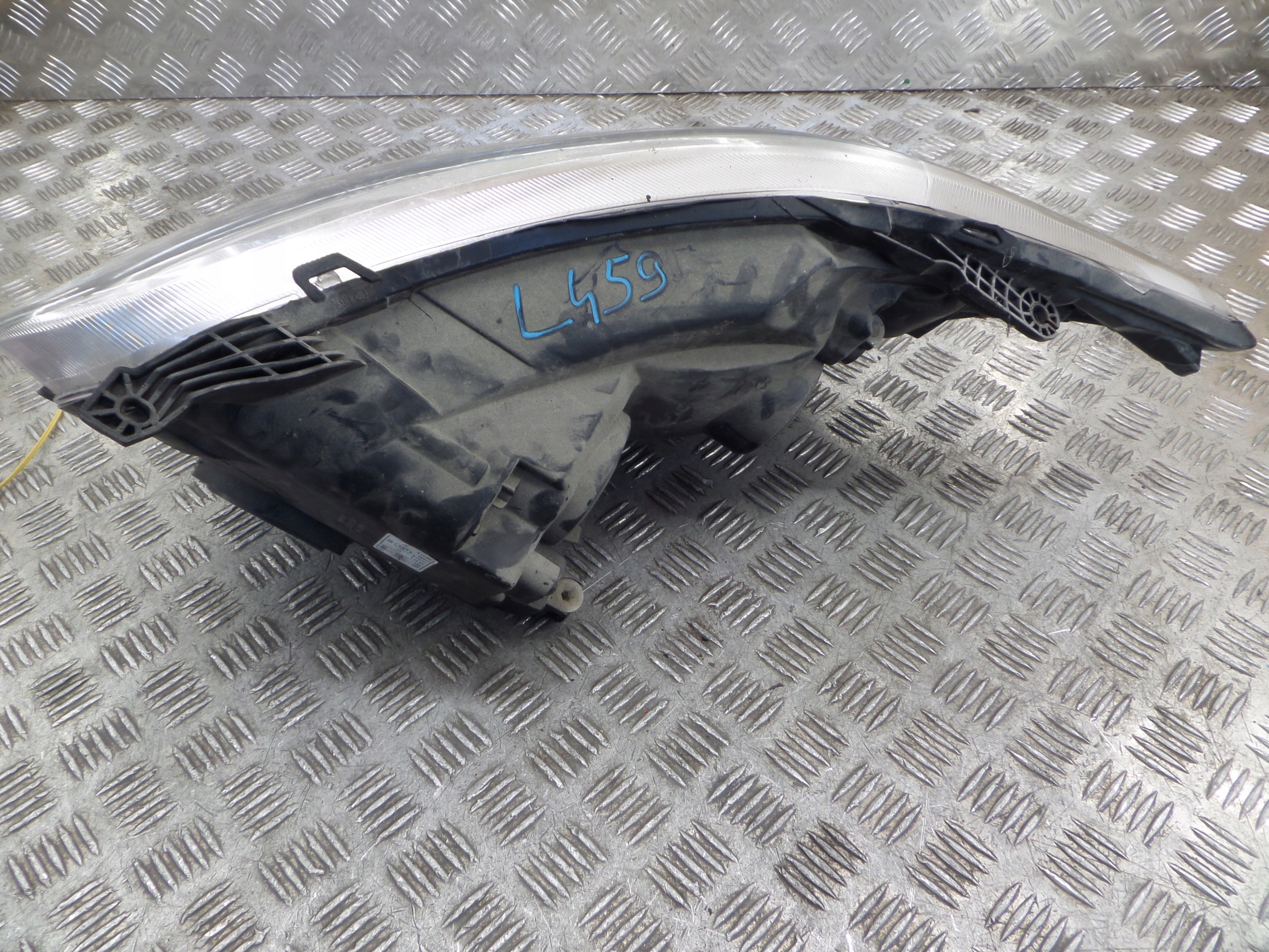 light right FORD TRANSIT MK8