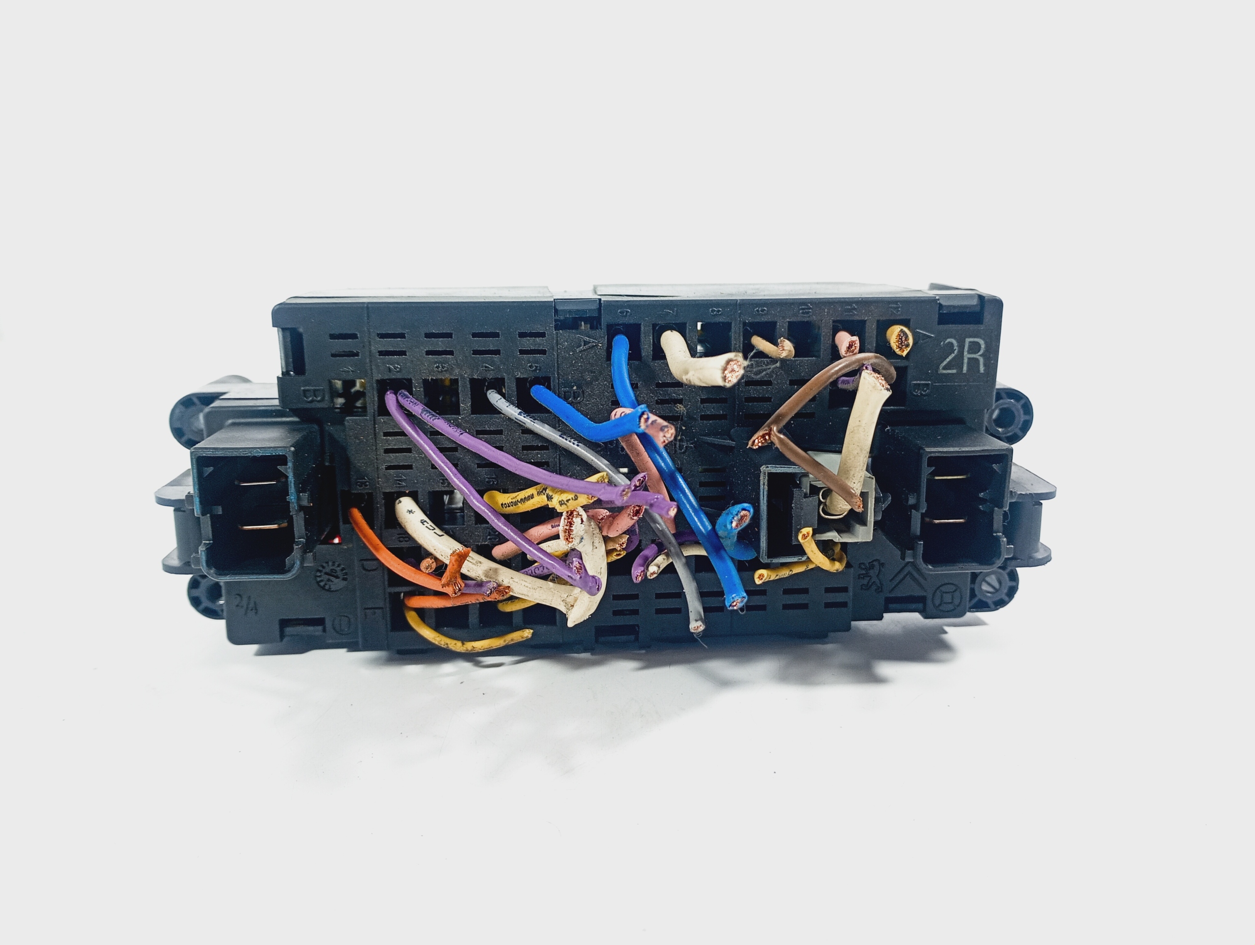 Module Module fusibles OE 9635519180 Peugeot EXPERT 00-06