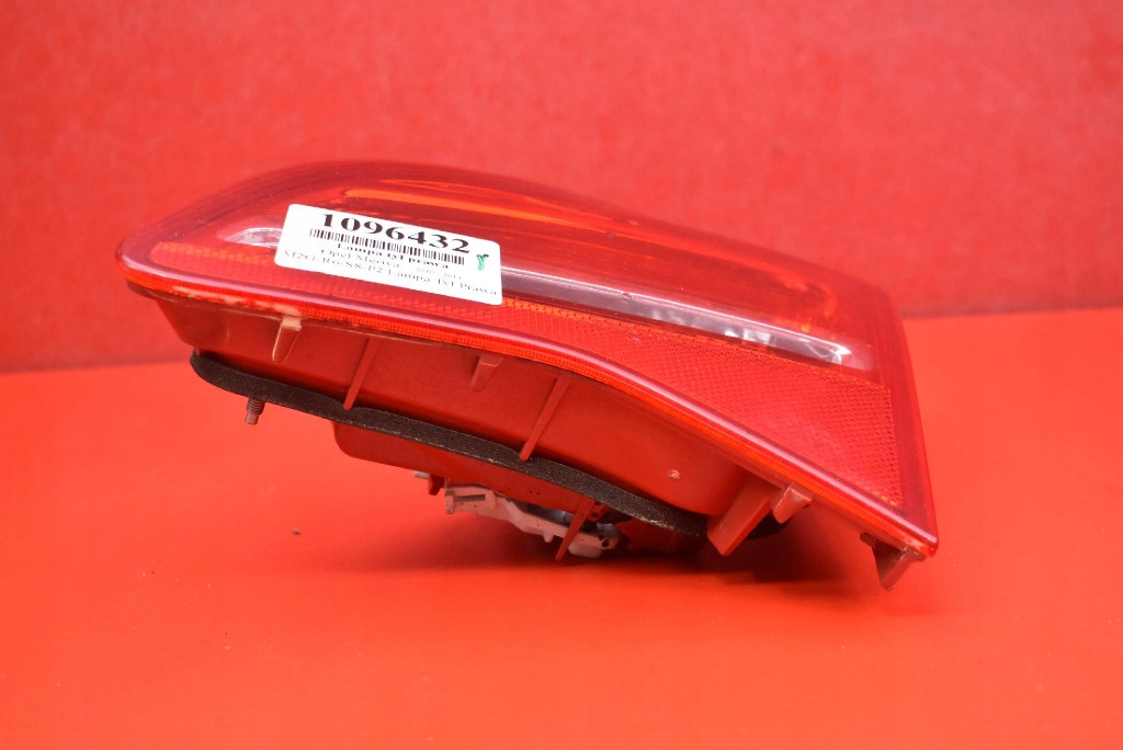light right rear part rear 21628003 OPEL MERIVA B 10-14