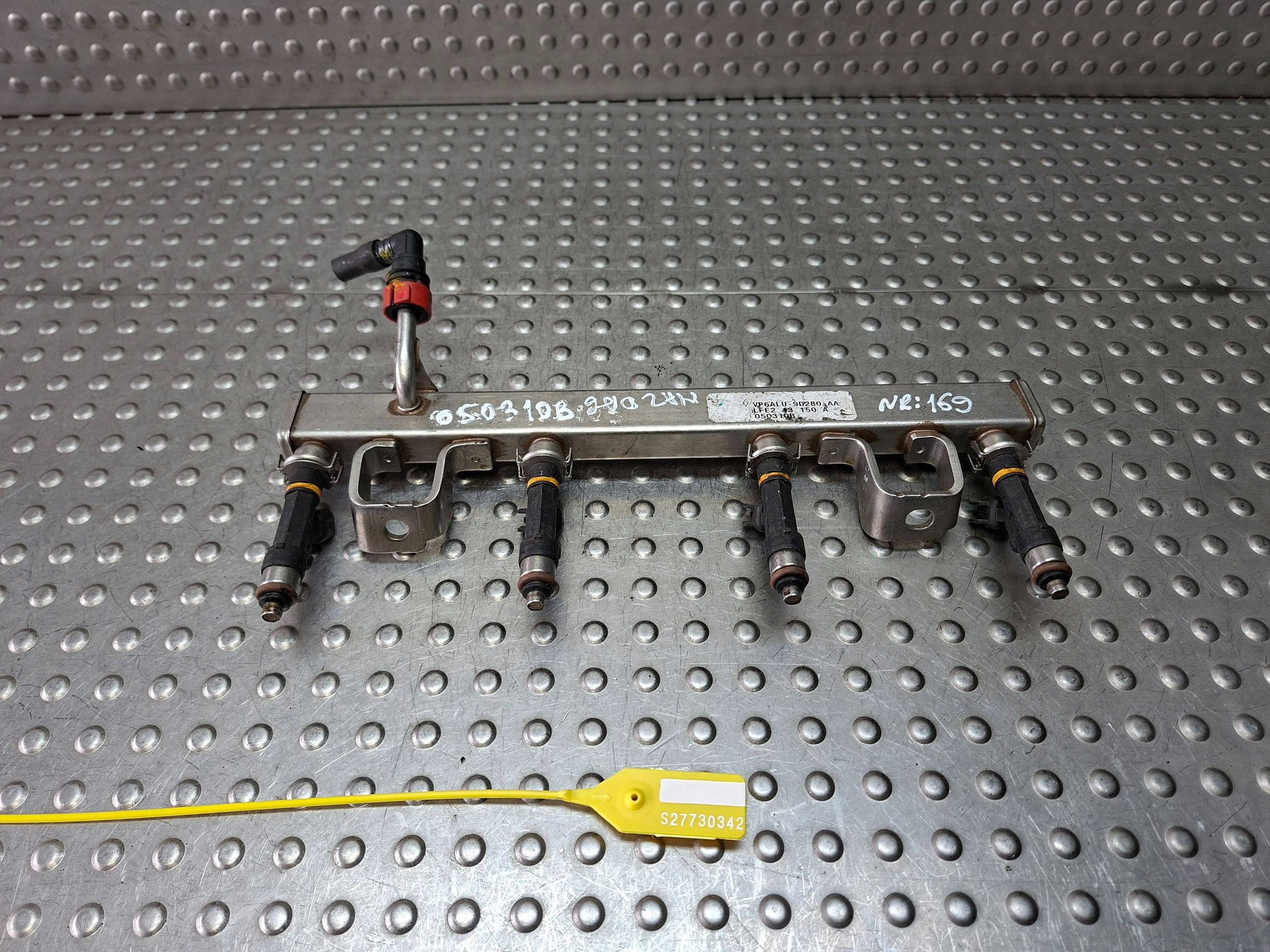 Rampe injection Injecteurs MAZDA 6 GH 08- 2.0i 0280158103
