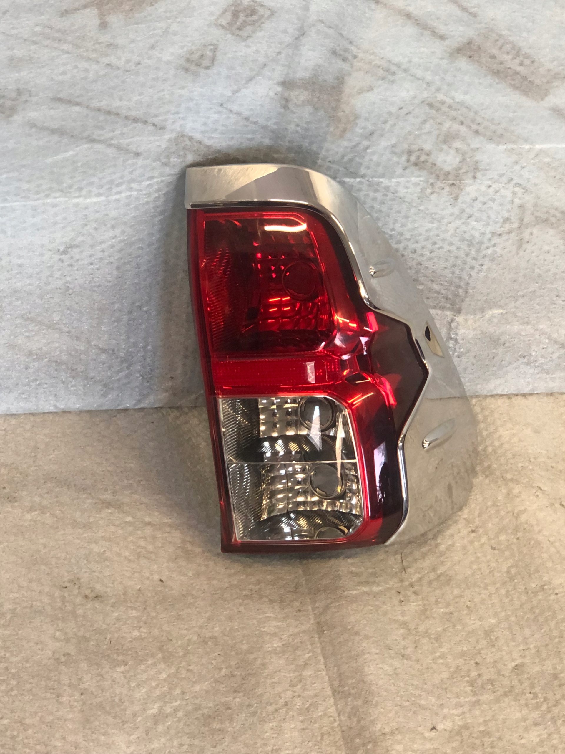 light right rear right rear part TOYOTA HILUX nr.0