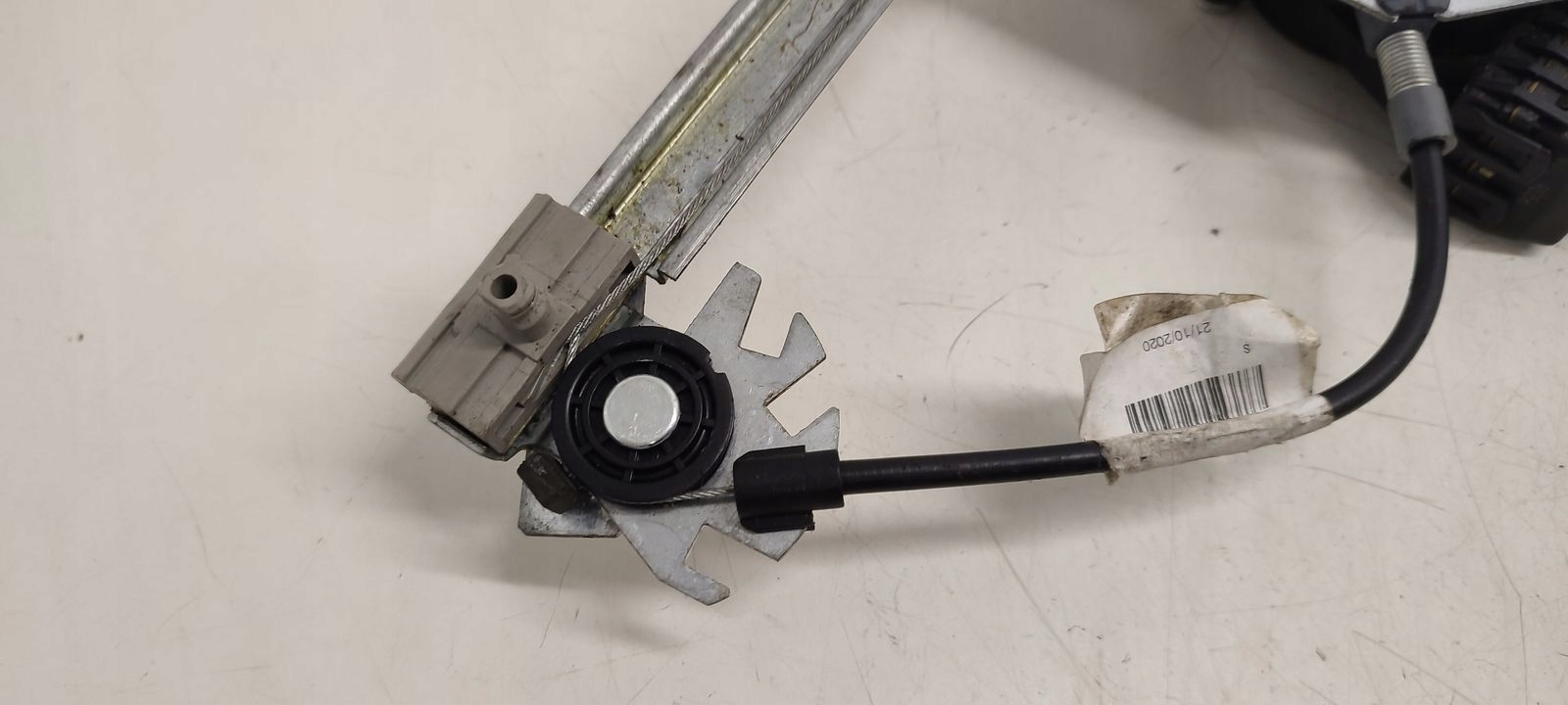 window regulator left front Audi A6 C6 3,0 TDI