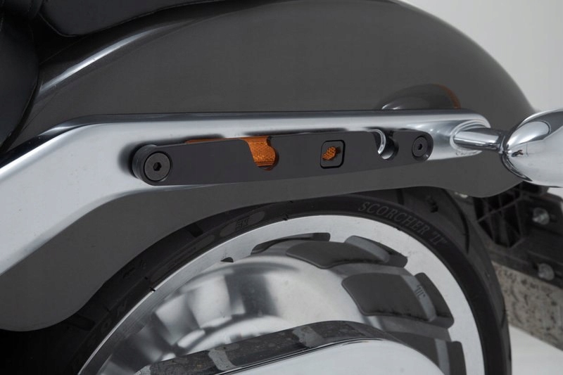 HARLEY-DAVIDSON SOFTAIL LOW RIDER