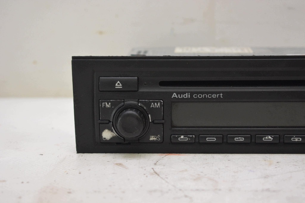 RADIO radio CD RDS 8E0035186 AUDI A4 B6 00-05