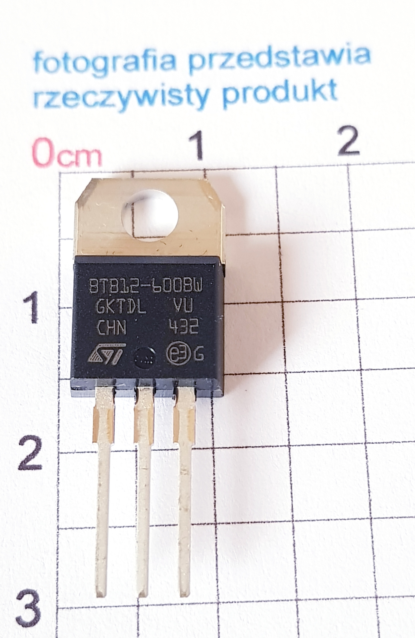 Triak BTB12-600BW 12A 600V STMicroelectronics BTB12-600BWRG Btb 12/600