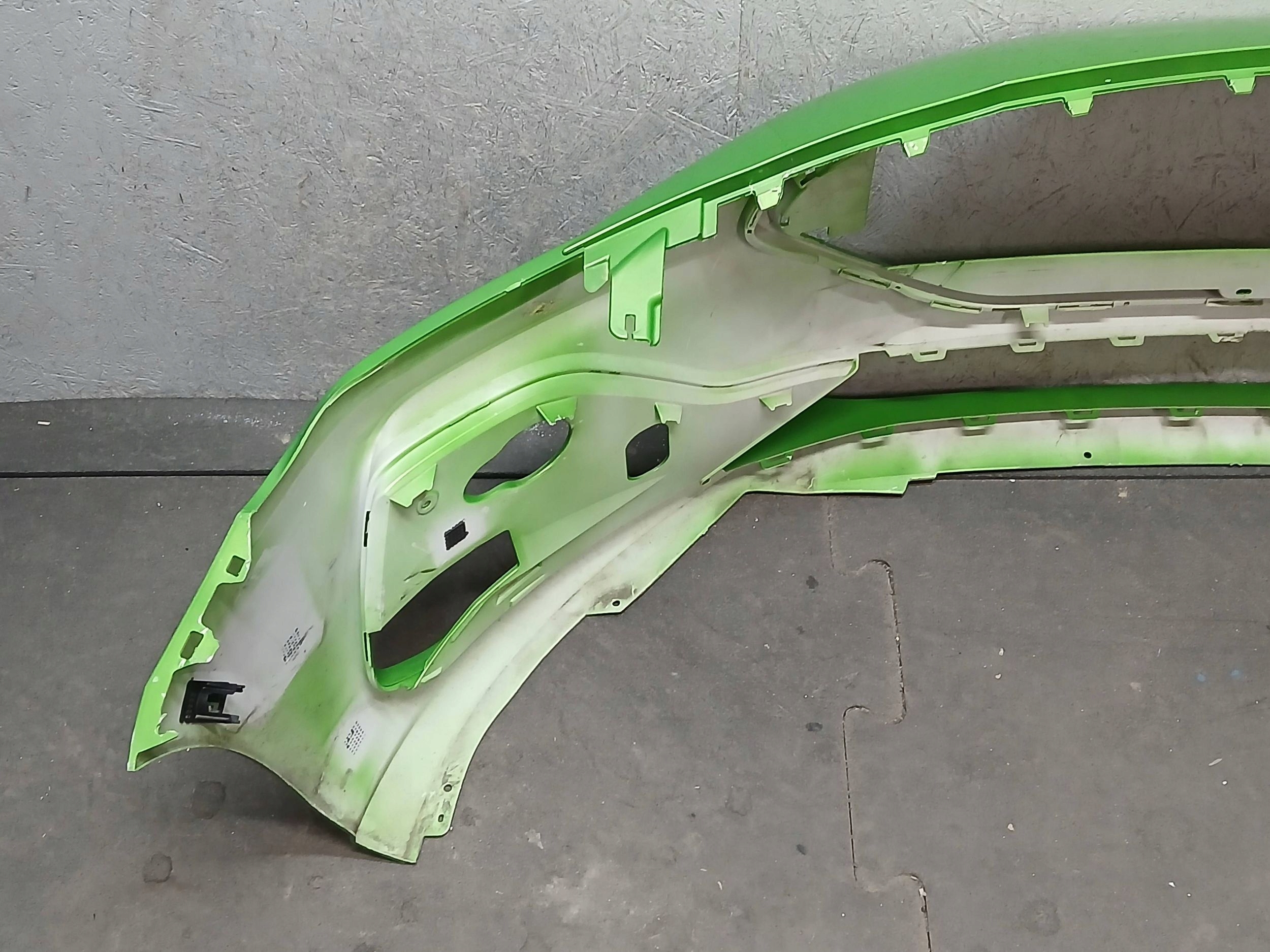 Stoßstange vorne FORD FOCUS MK4 LIFT ST