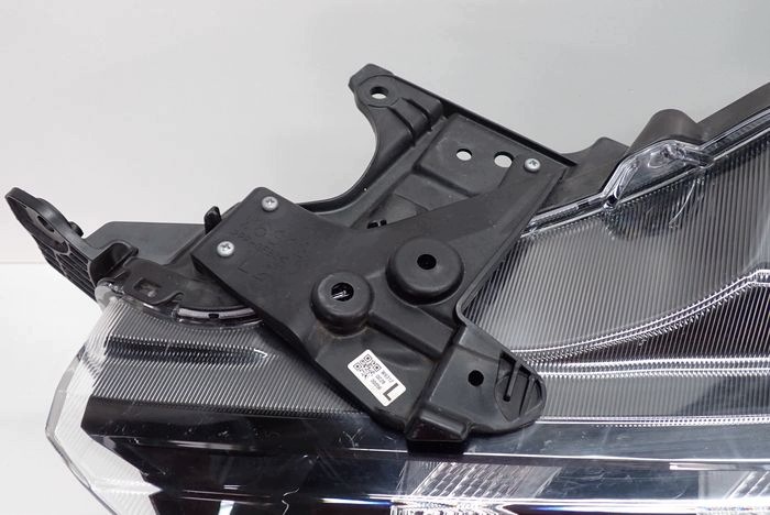 SUZUKI SX4 S-CROSS FULL LED 21- reflektor left light left 6429L00048