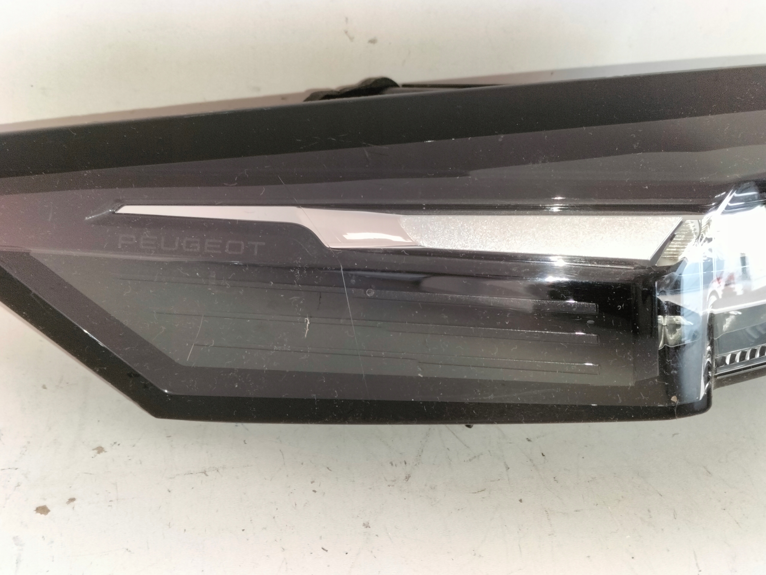 light rear rear part left PEUGEOT 308 III T10 21- LED