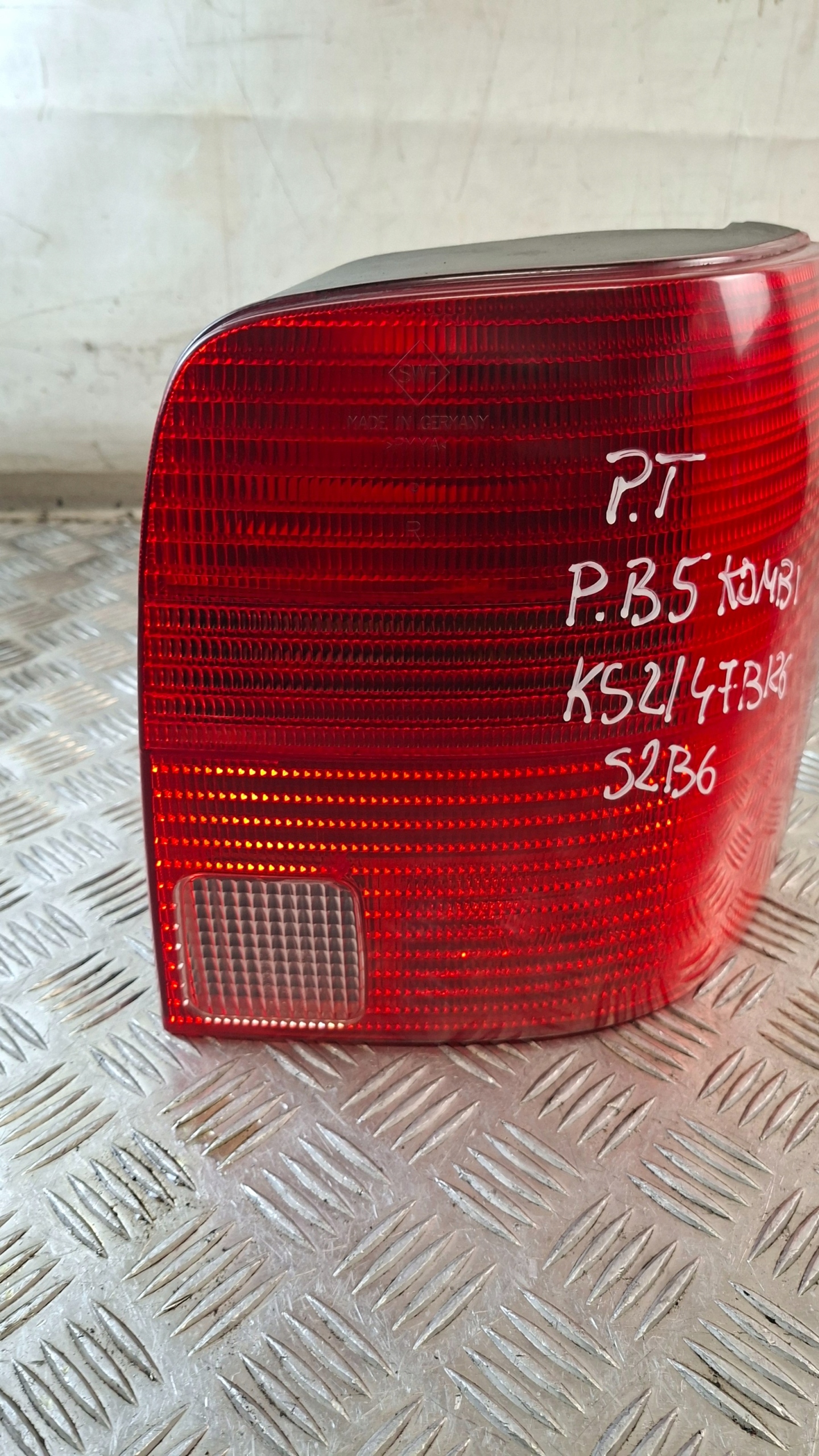 light right rear part VW PASSAT B5 KOMBI