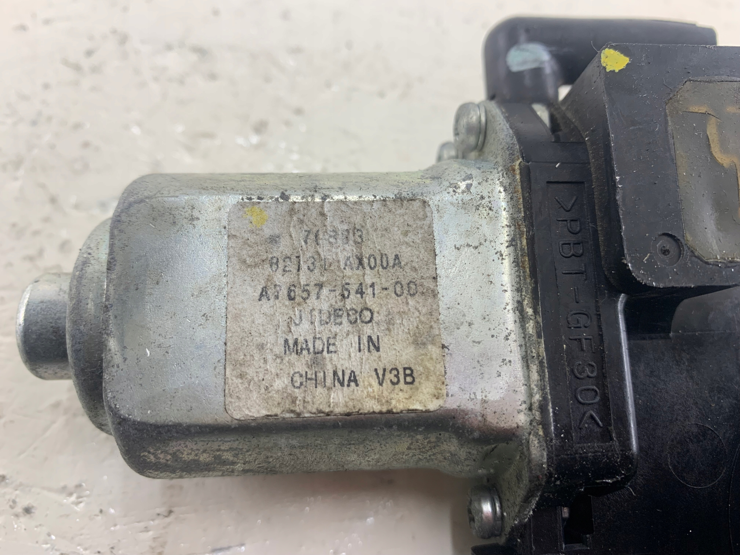 NISSAN TIIDA mini motor windows left rear part 82731AX00A