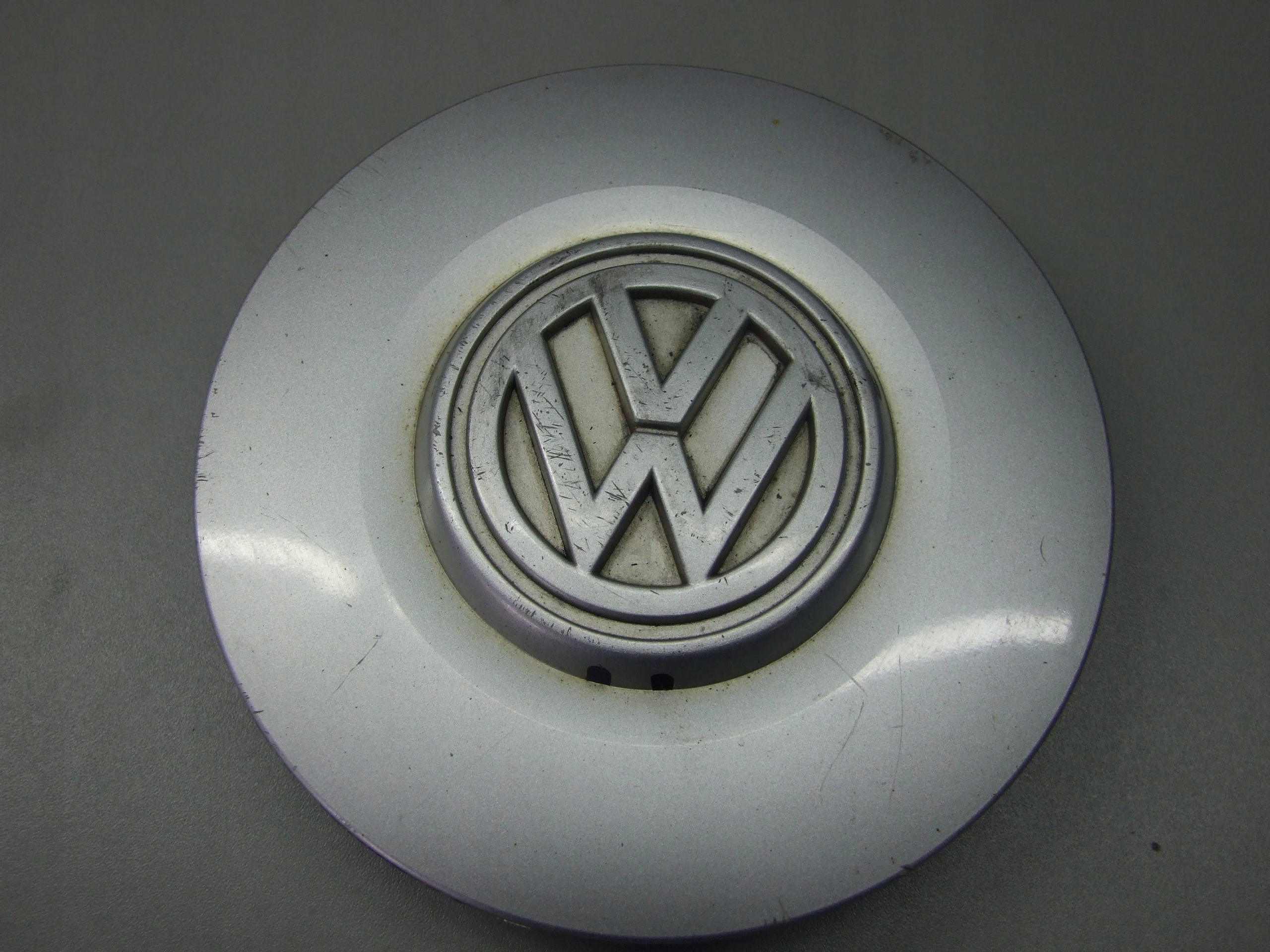 DEKIELEK FELGI VW GOLF III VENTO 167MM 1H0601149B