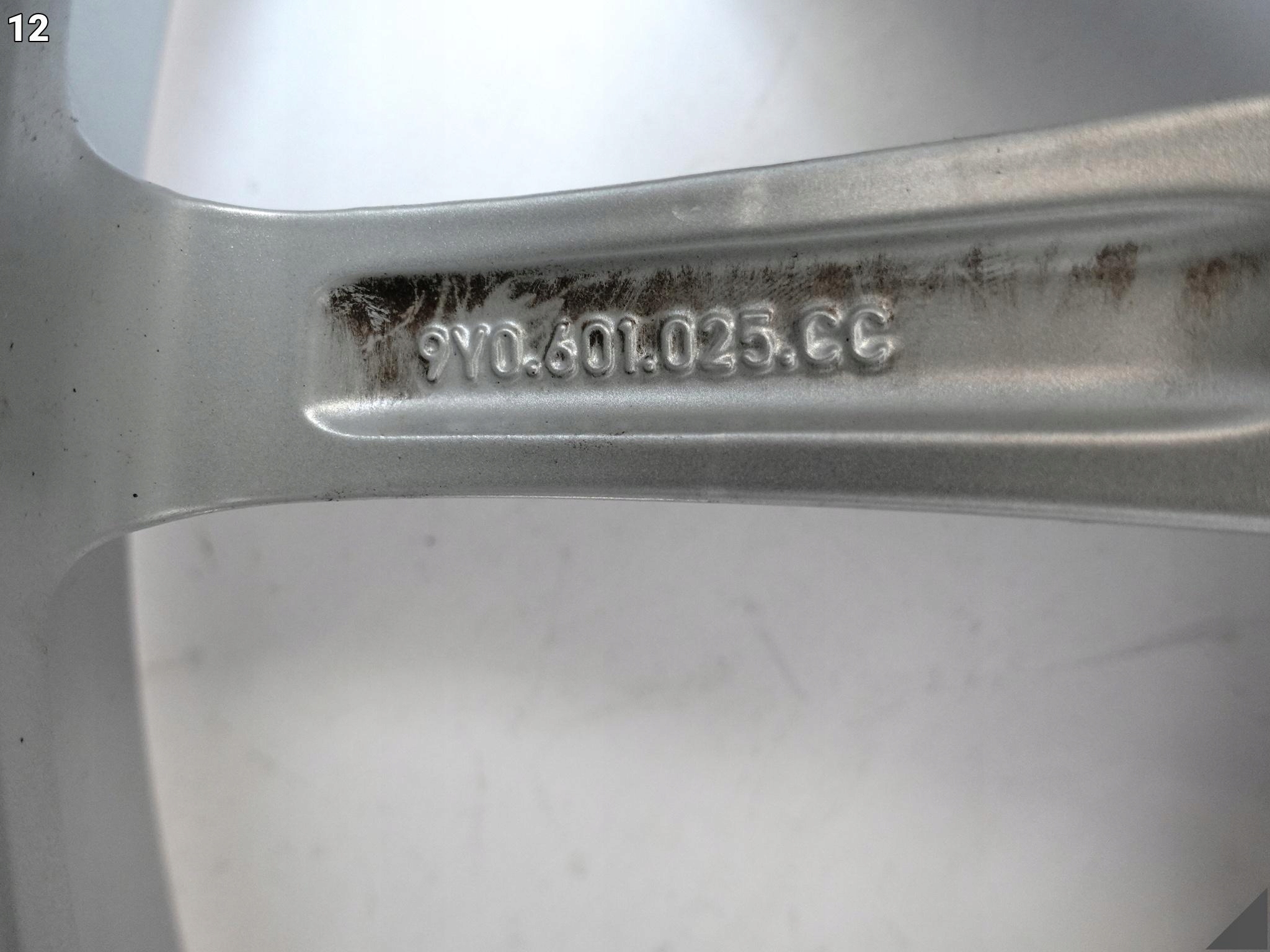 PORSCHE CAYENNE S III 9Y0 E3 disk disk 10,5Jx20 ET64 5x130 8Z8