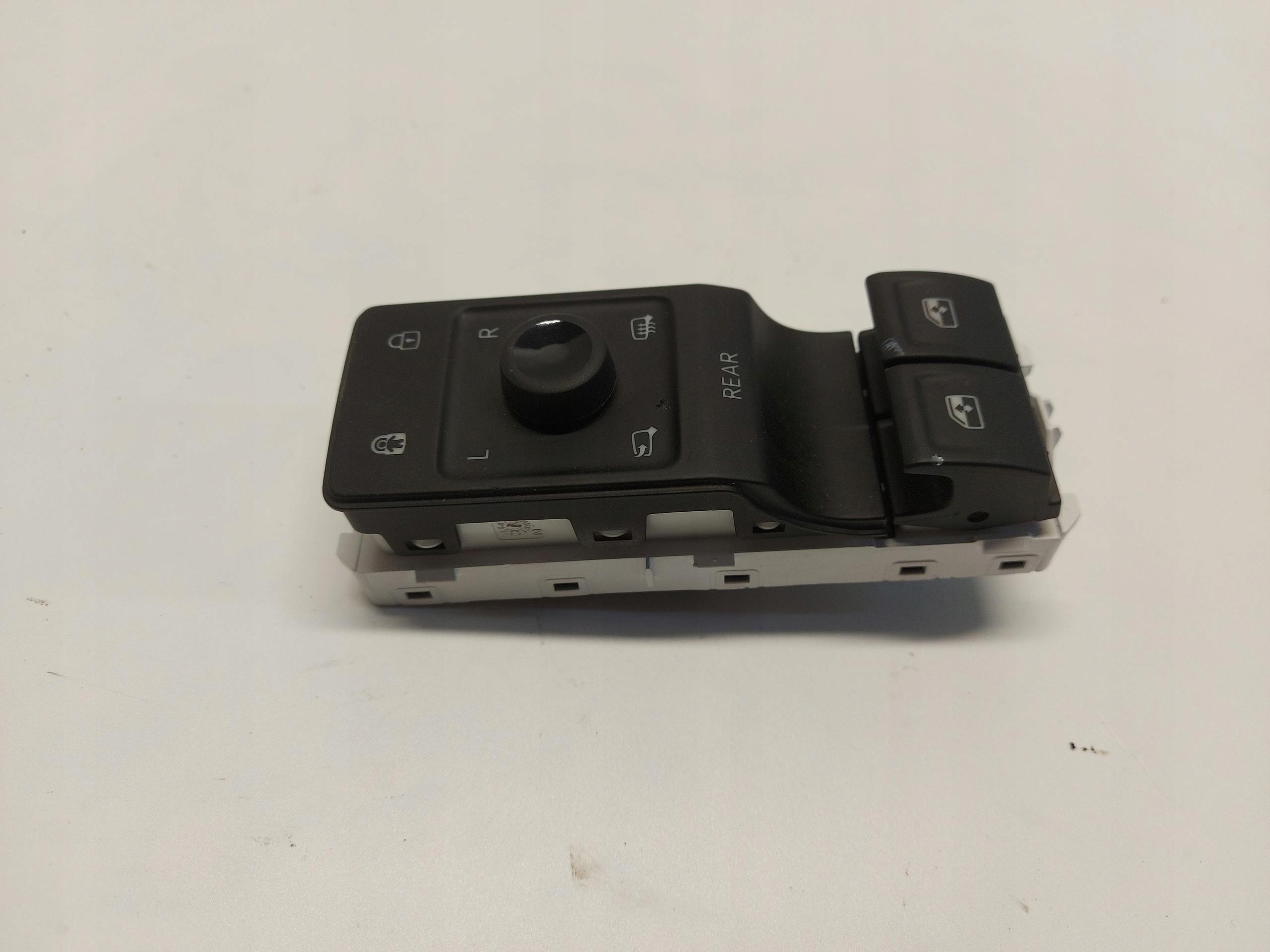 Ford Explorer VII R2KB mirror control switch of the window 11N959862A