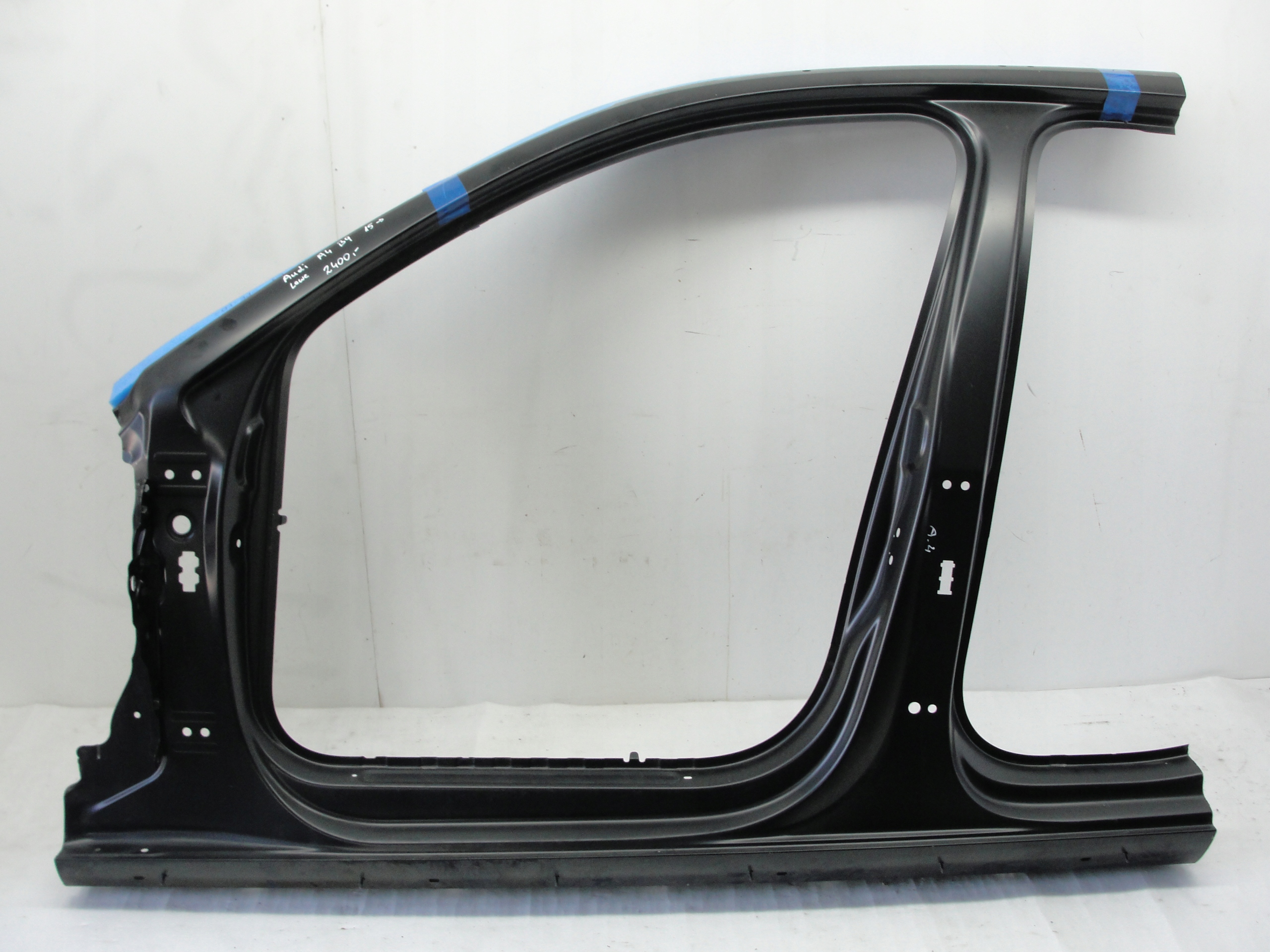 POSZYCIE SŁUPEK PRÓG PRZÓD LEWY AUDI A4 B9 2015-