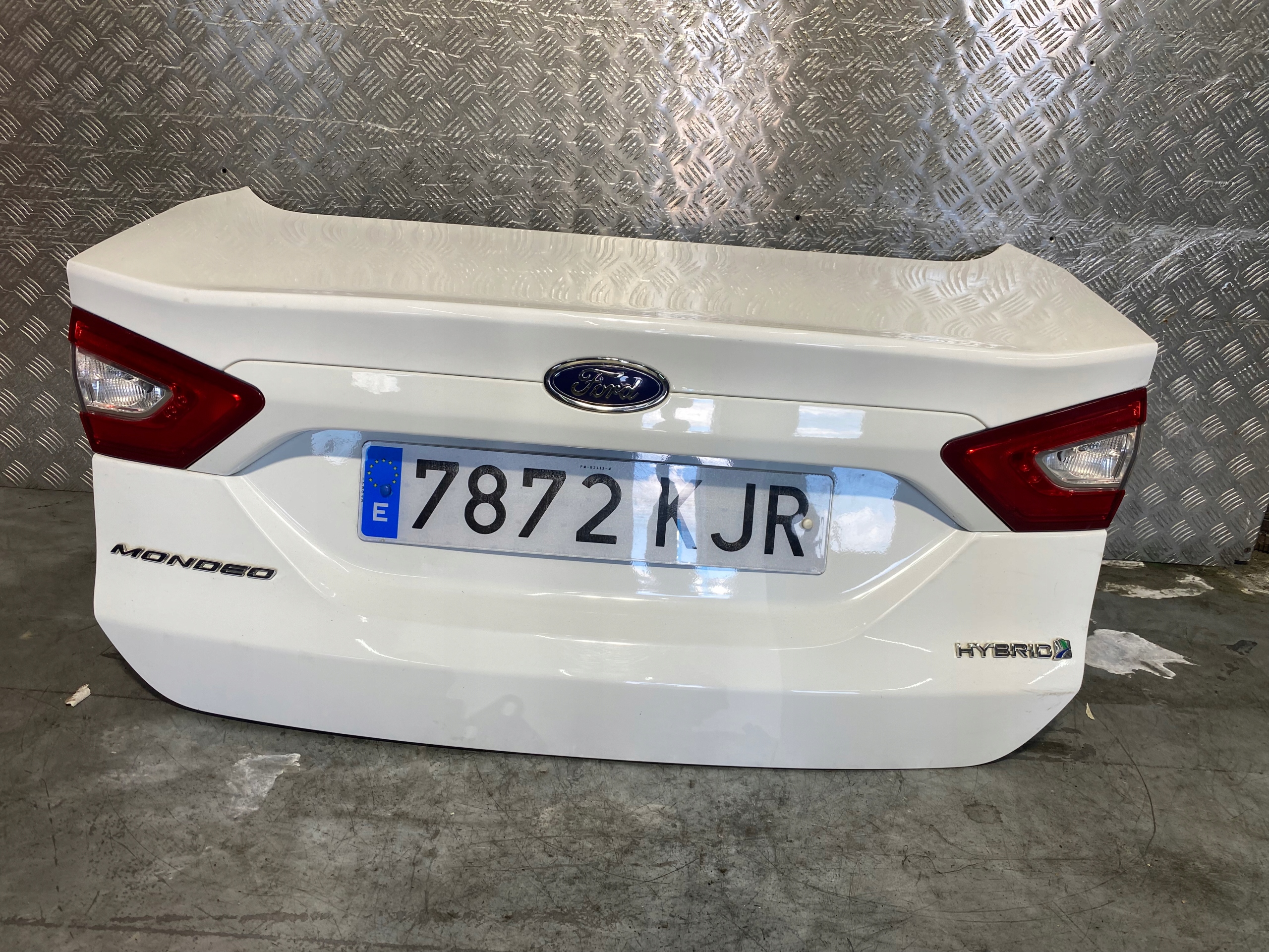 MONDEO SEDAN MK5 HYBRID KLAPA TYŁ EUROPA Numer katalogowy części KLAPA