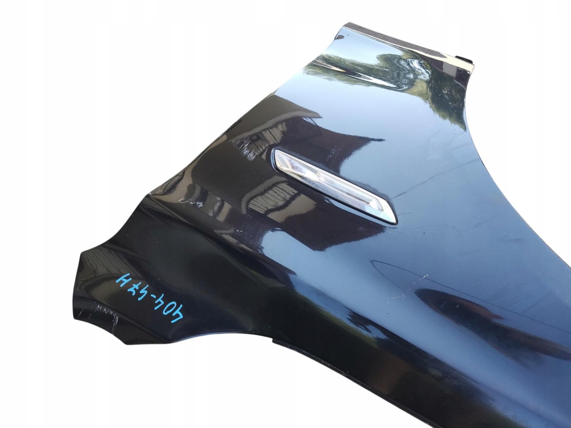 fender left front front BMW 5 GT F07 2009-2013