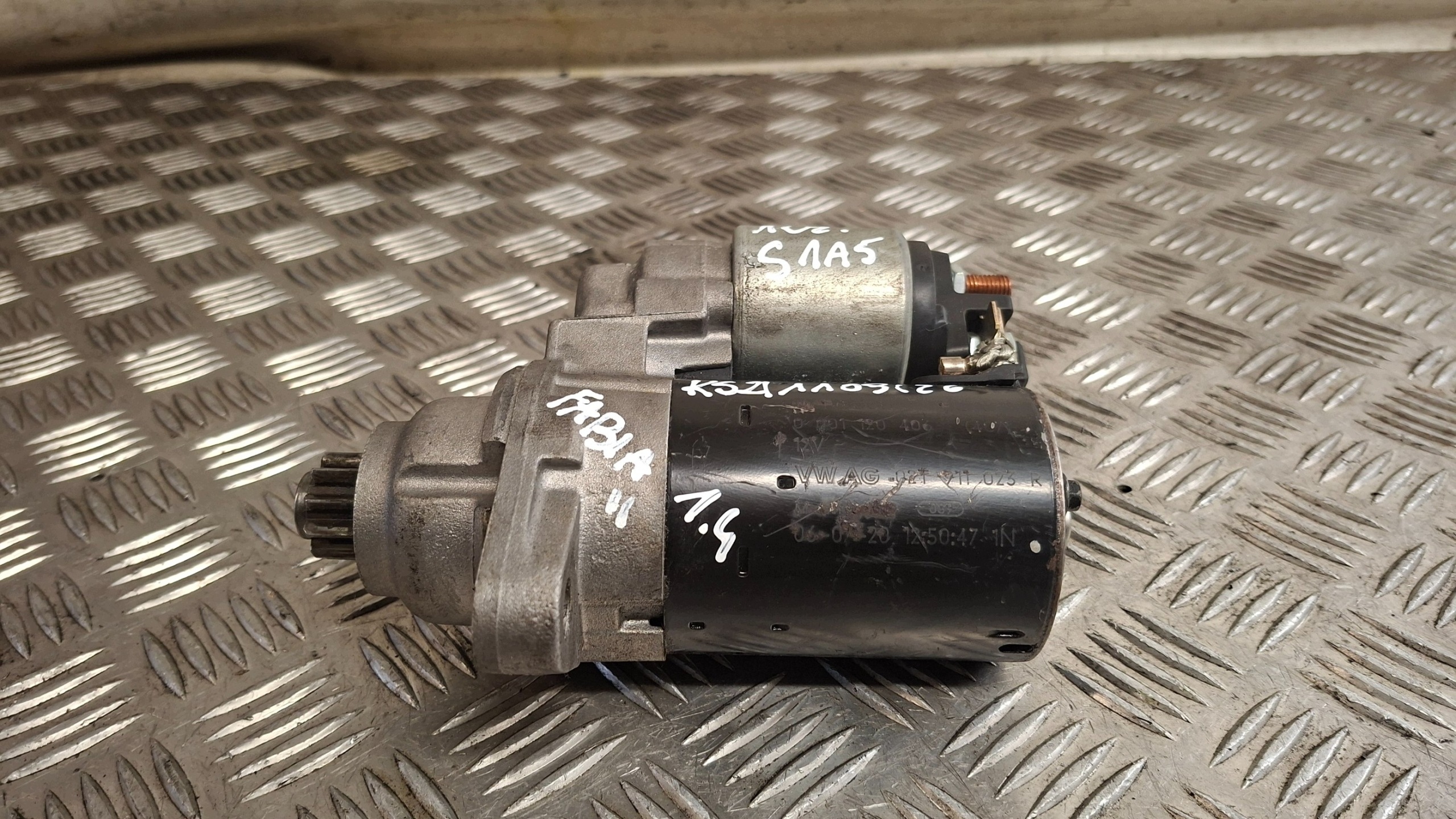 starter 10z. SKODA FABIA II 1.4