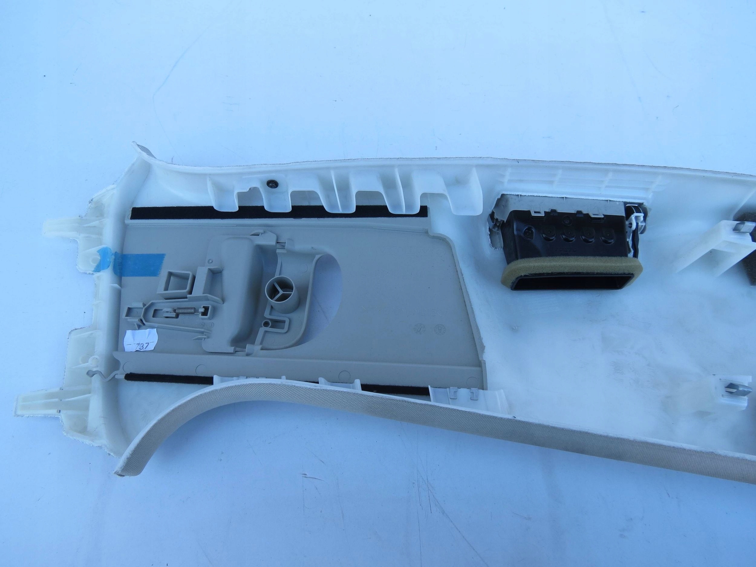 cover SLUPKA left VOLVO S90 V90 31403784