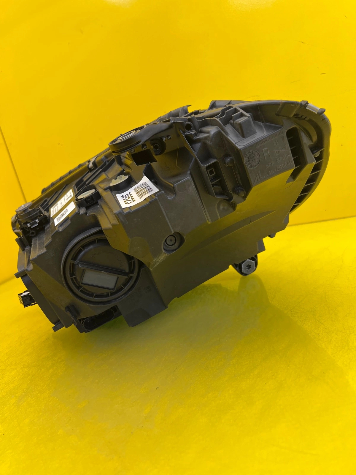 light right Mercedes C-Klasa W206 Full Led High Performance A2069068204