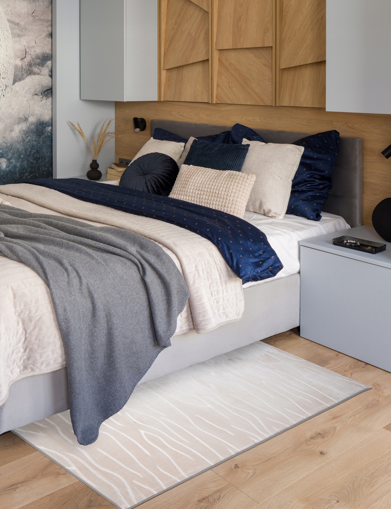 DYWAN GLAMOUR CHODNIK DO SYPIALNI MIĘKKI CIEPŁY BEŻOWY POŁYSK 60x100cm EAN (GTIN) 5904169730271