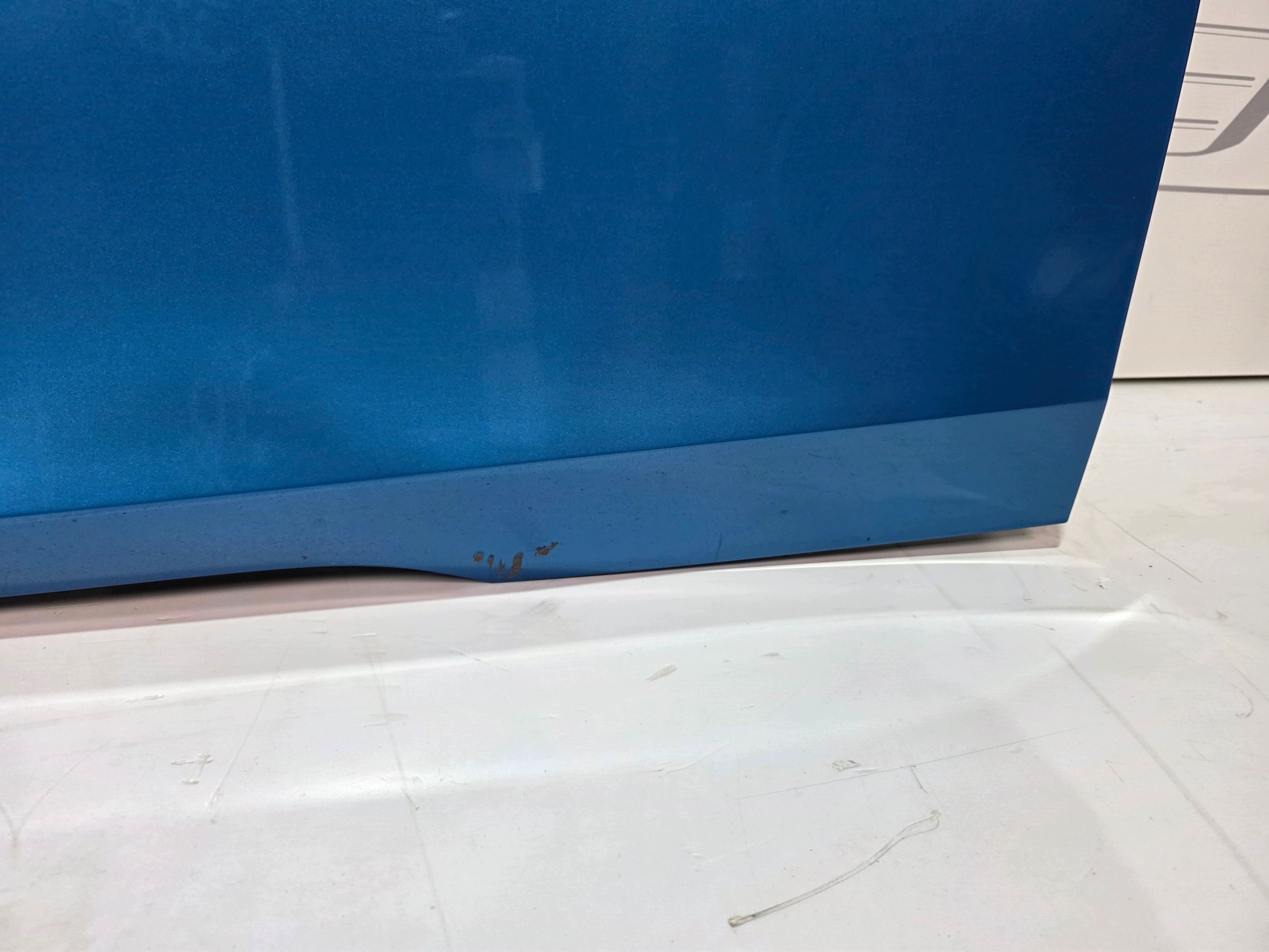 door right front BMW I3 L01 C01 PROTONIC BLUE