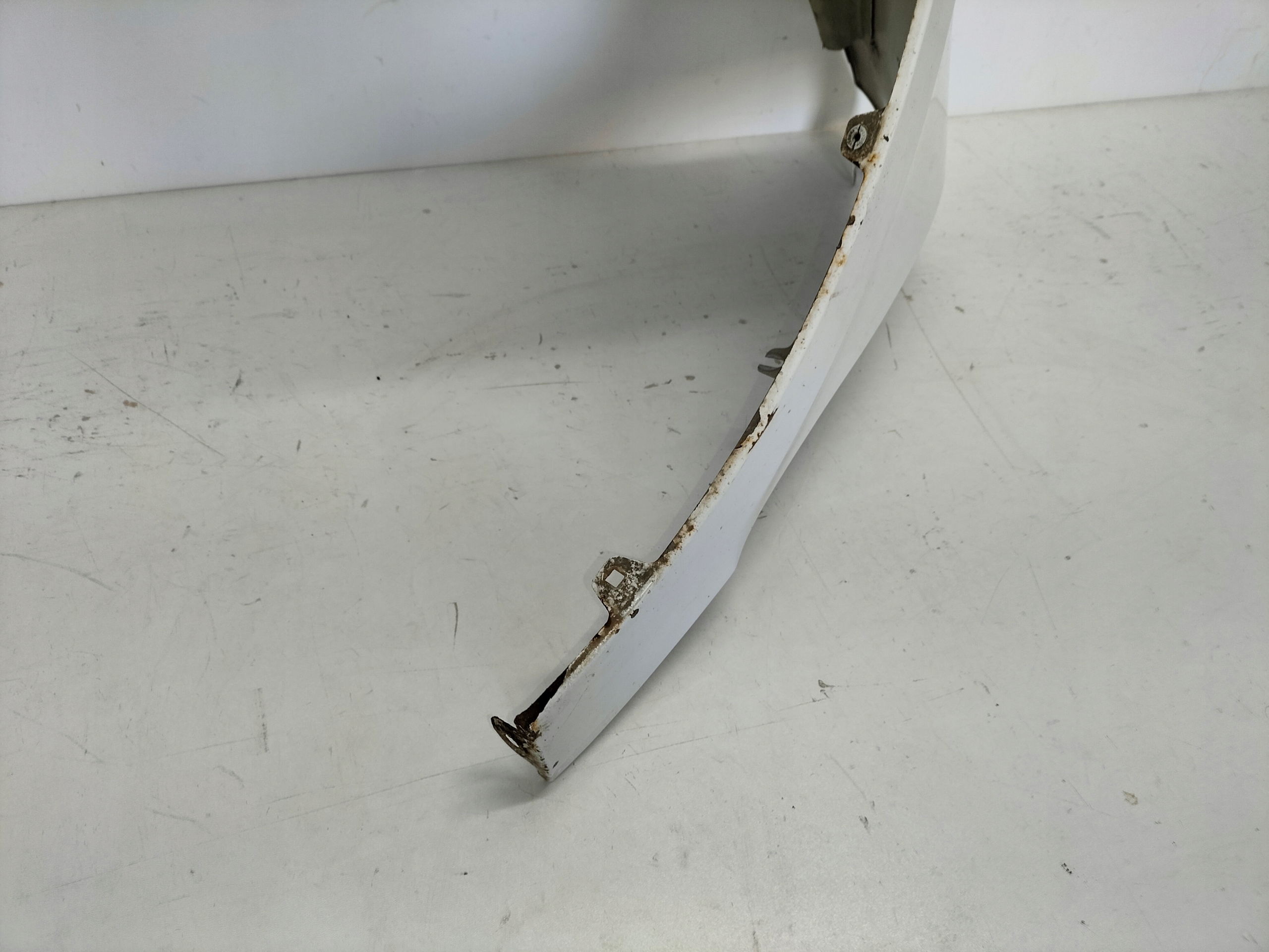 fender front front left SKODA SUPERB II 08-13