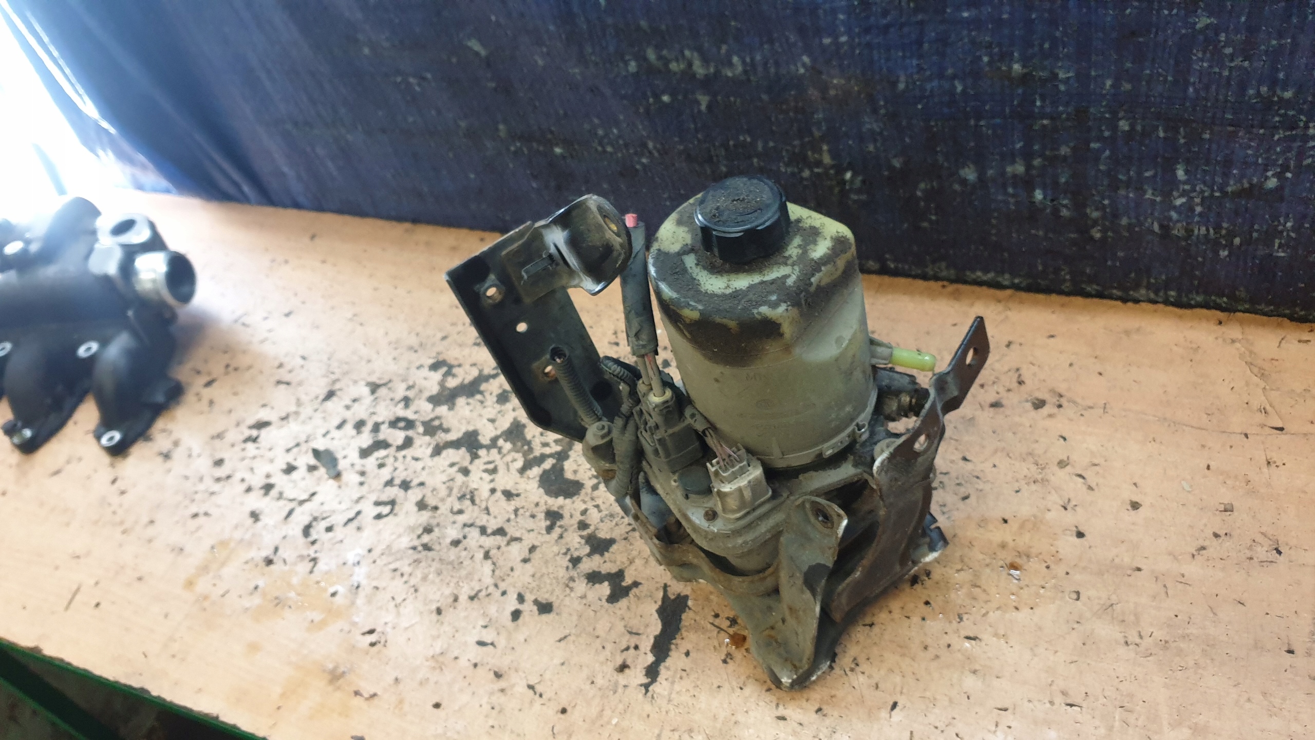 FORD FOCUS MK2 1.8 TDCI НАСОС ГІДРОПІДСИЛЮВАЧА КЕРМА