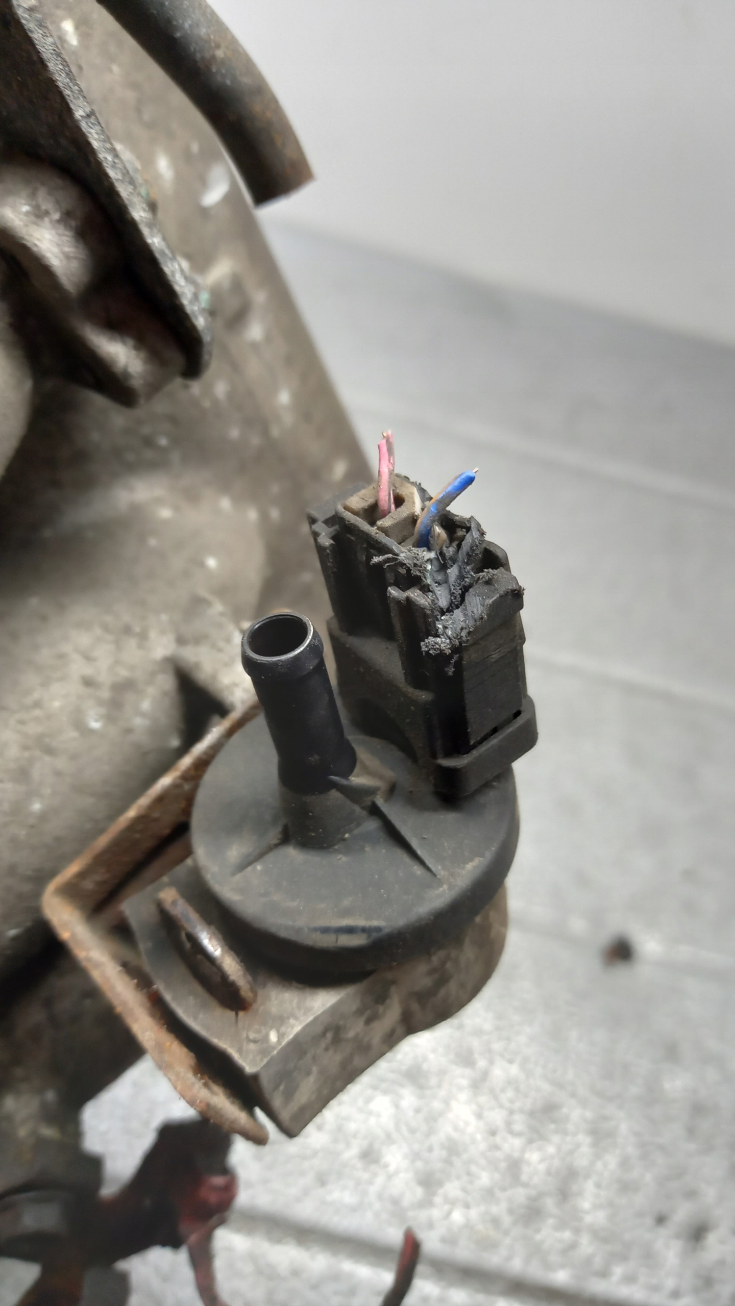 коллектор Впускный Hyundai ACCENT 01R HB 1.5b