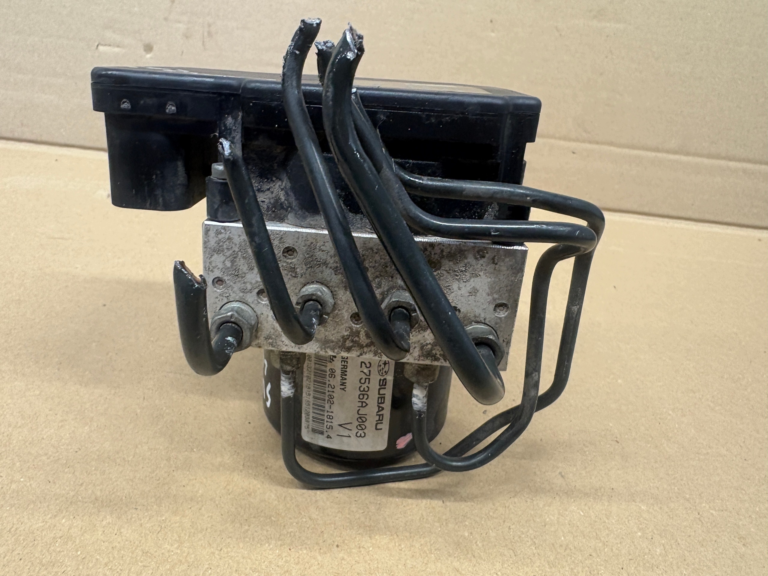 SUBARU LEGACY V pumpa ABS 27536AJ003