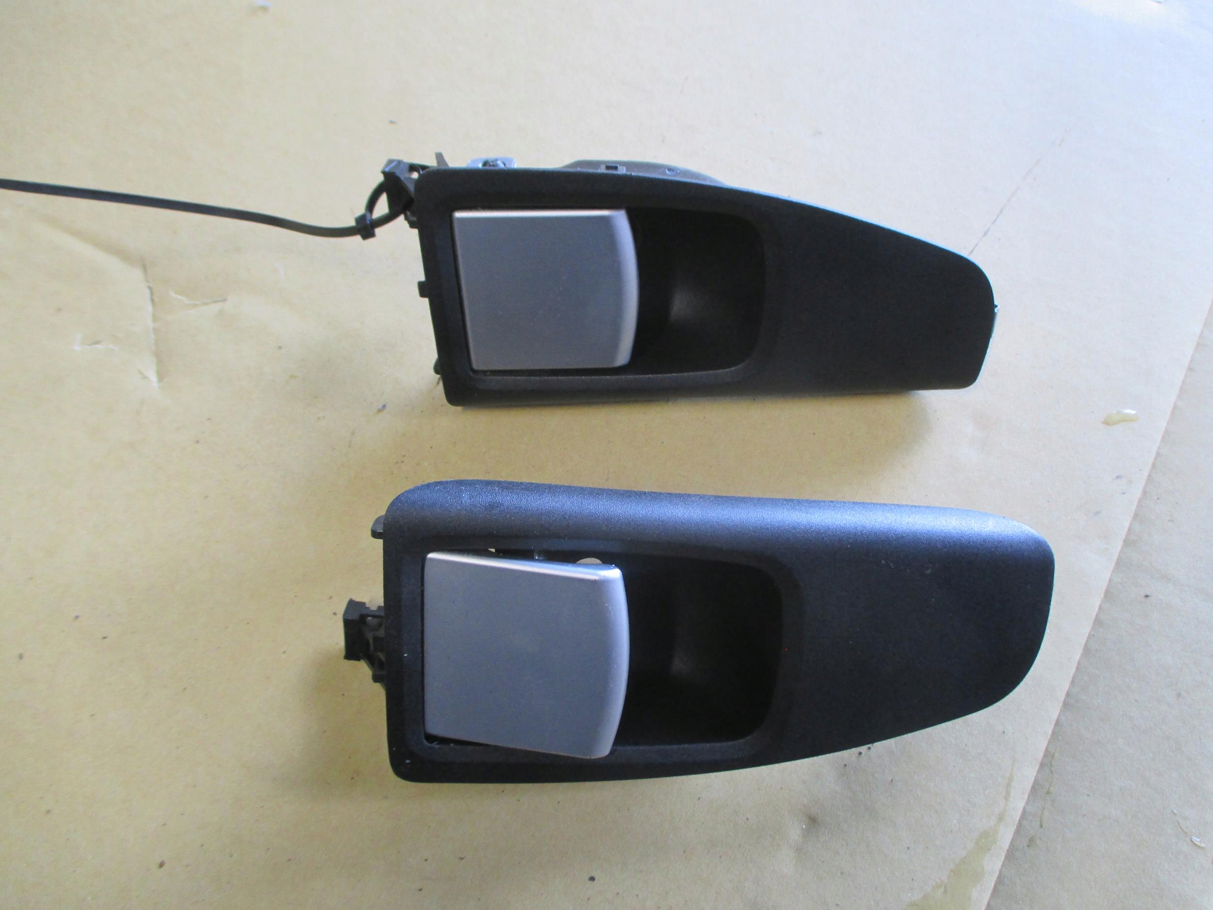 FIAT IDEA 03-10 KLAMKA WEWNĘTRZNA TYŁ