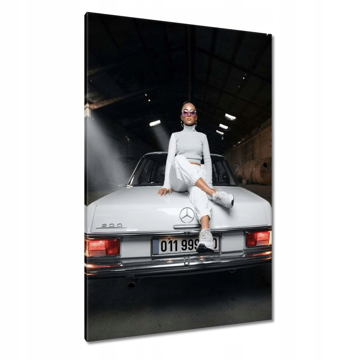 Obrazy 80x120 Bílá klasika Mercedes 200