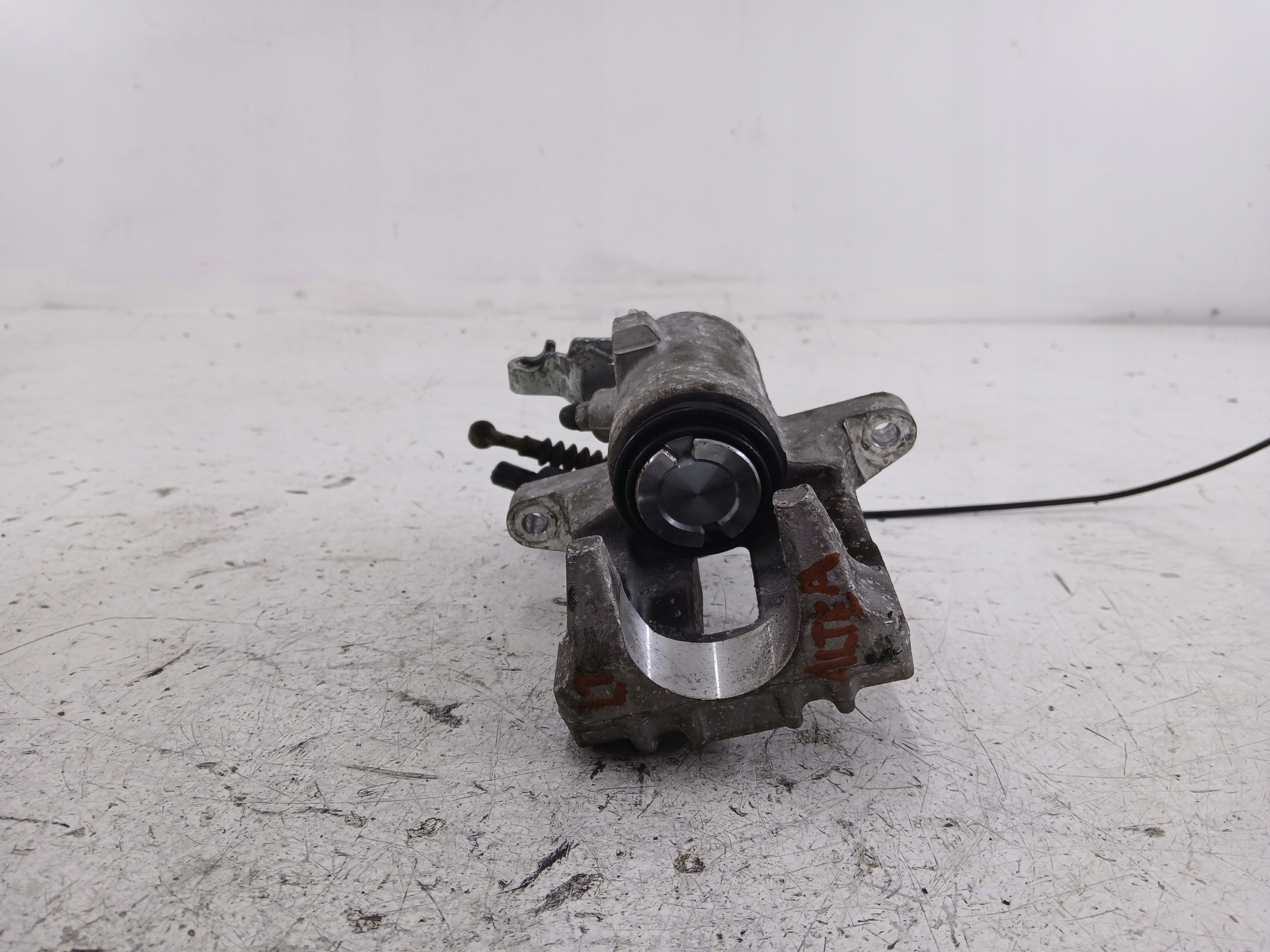 SEAT ALTEA and caliper brake left rear part