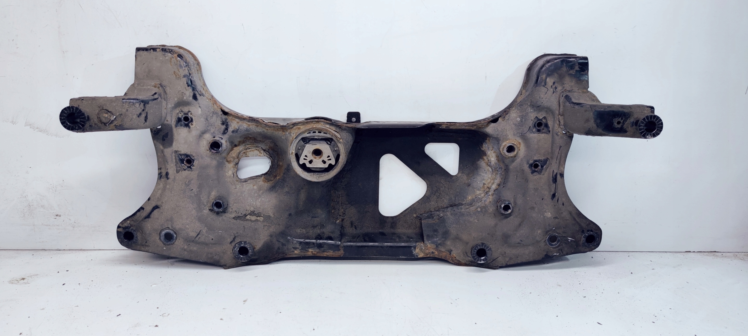 TRAWERS axle beam subframe front VW JETTA 5C0199369E