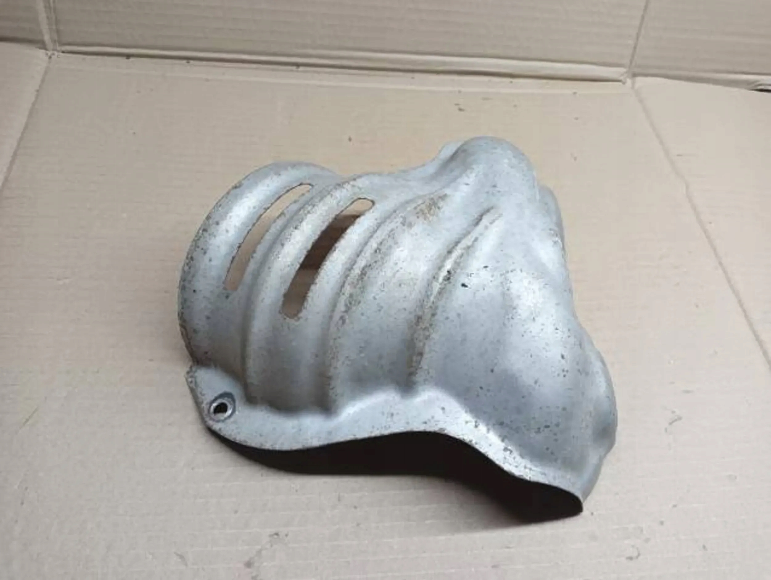 SPACE STAR II OSLONA TERMICZNA KATALIZATORA Typ samochodu Samochody osobowe