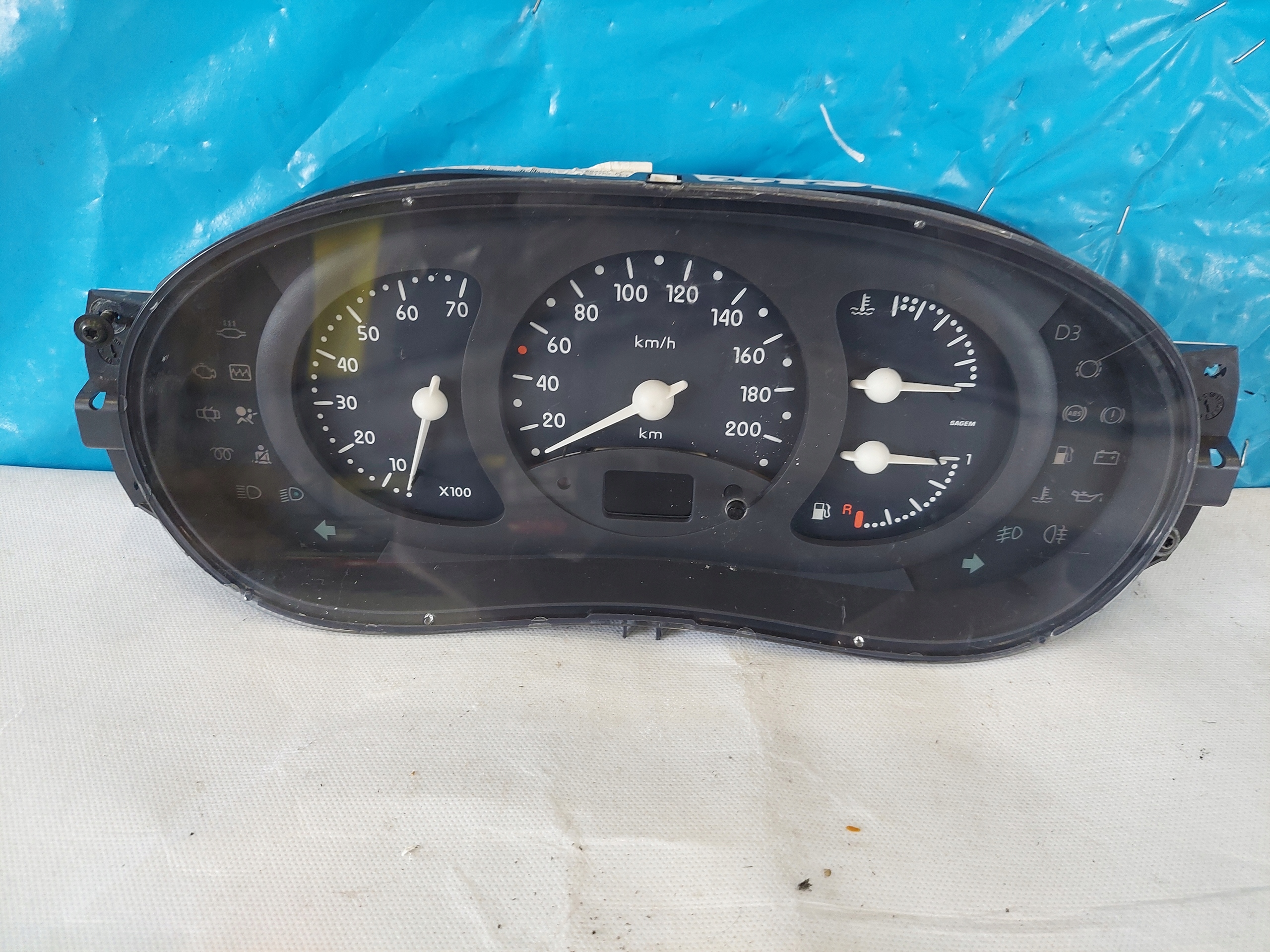 dials clock CLIO II 1.2 B 7700410432G