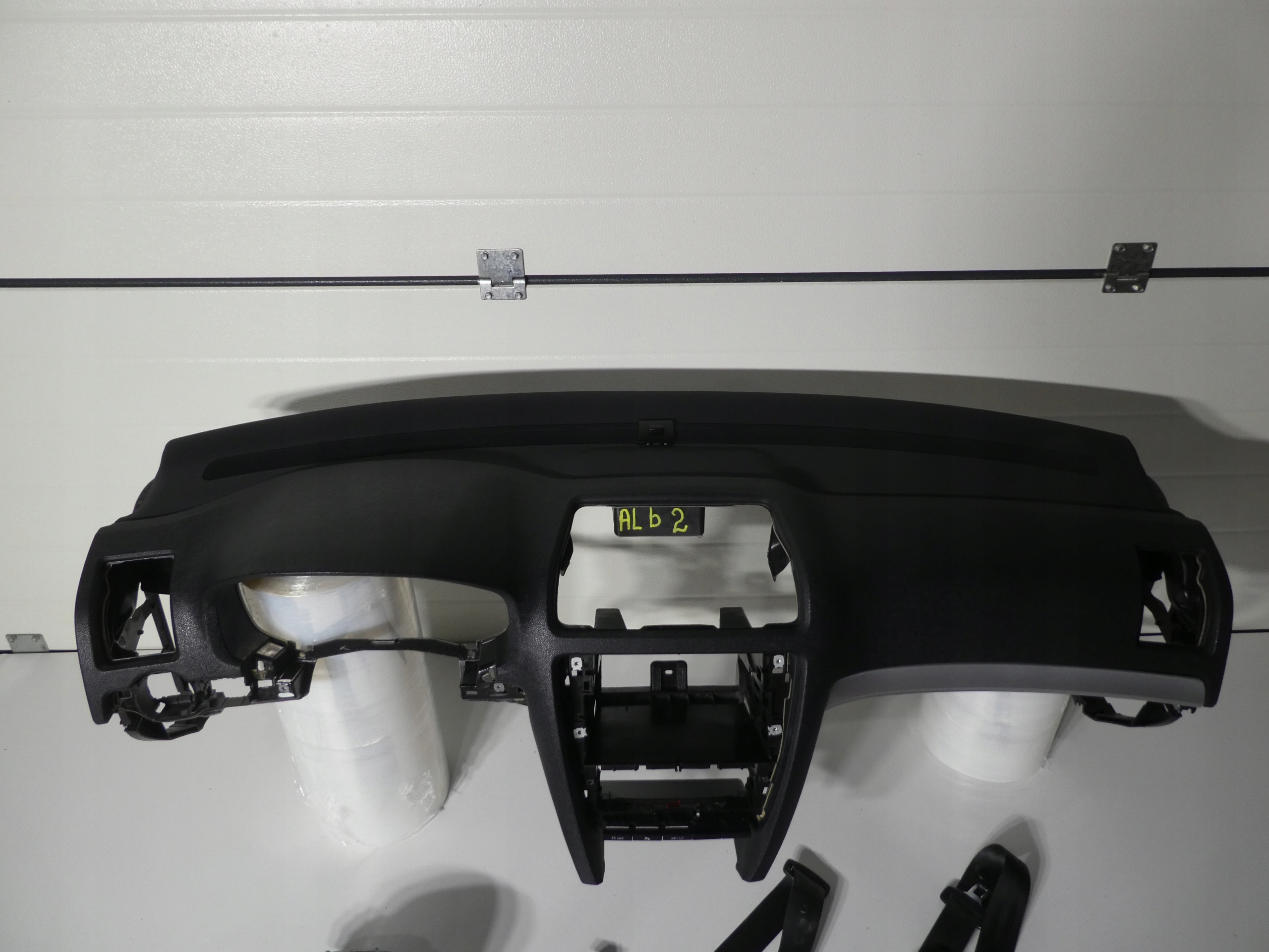 SKODA OCTAVIA II dashboard cockpit console airbag
