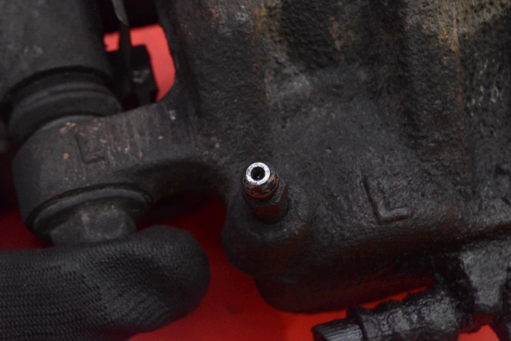 caliper brake left front CITROEN C-CROSSER 2.2 HDI 156 KM 4X4 07-13