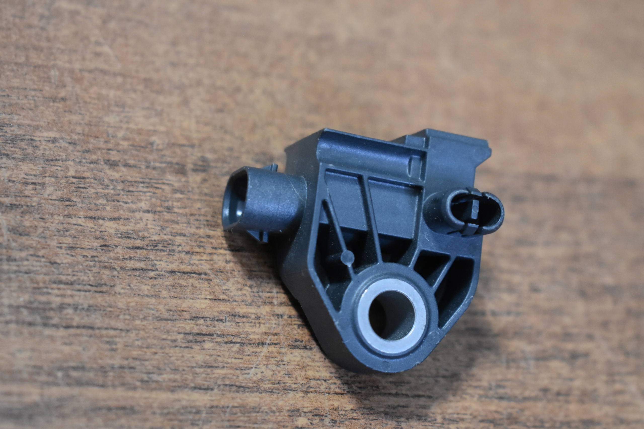 IDEALNY impact sensor AUDI E-TRON 1