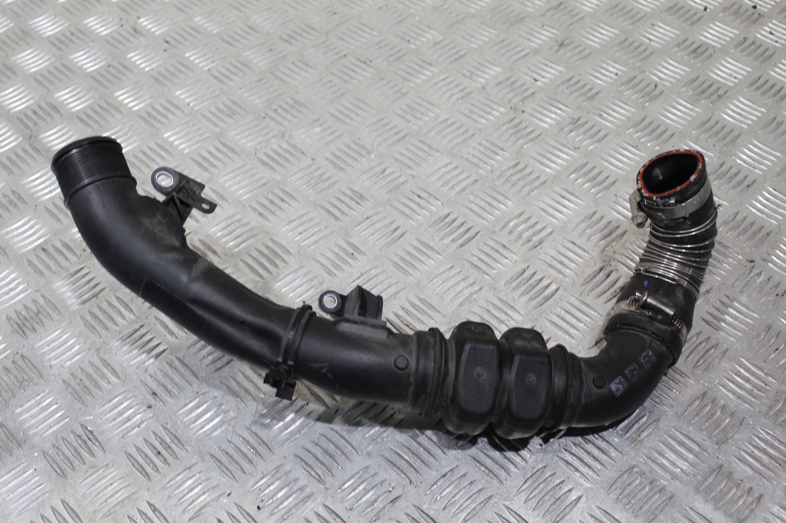 hadice vedení trouba intercoolera FORD KUGA MK2 LIFT