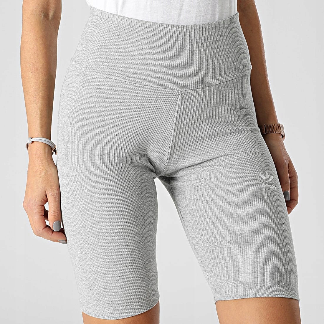 ADIDAS KRÓTKIE LEGGINSY spodenki sportowe KOLARKI W PRĄŻEK HF7485 XS Kolekcja orginlas