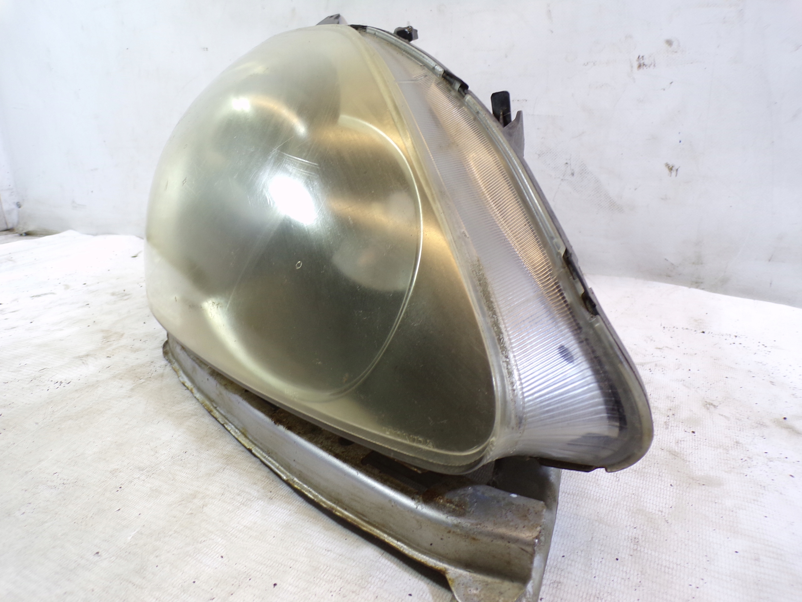 light front front right HONDA CIVIC VII 7 LIFT (4)