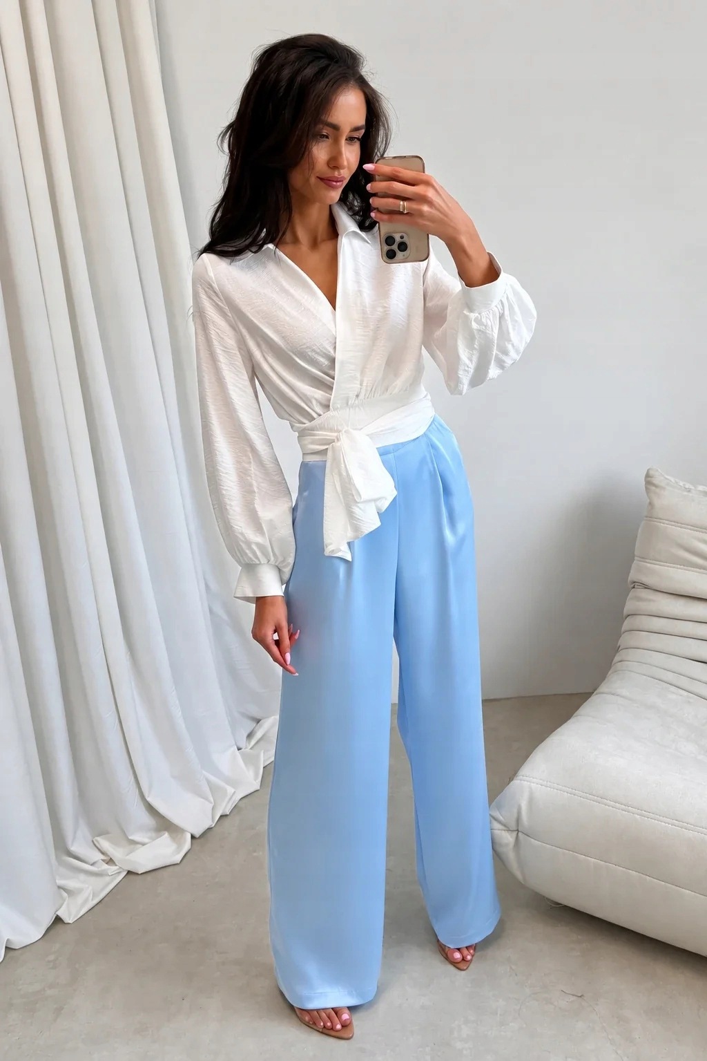 [vel. 36] Dámská halenka Roco Fashion s obálkovým zapínáním v barvě ecru