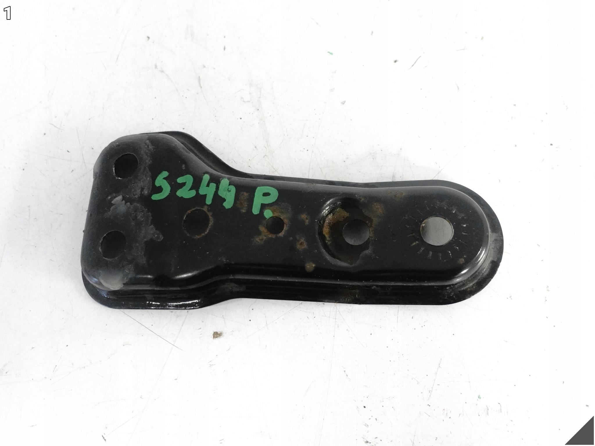 AUDI Q3 II 83A VW SKODA SEAT support holder axle beam subframe left front 35TDI