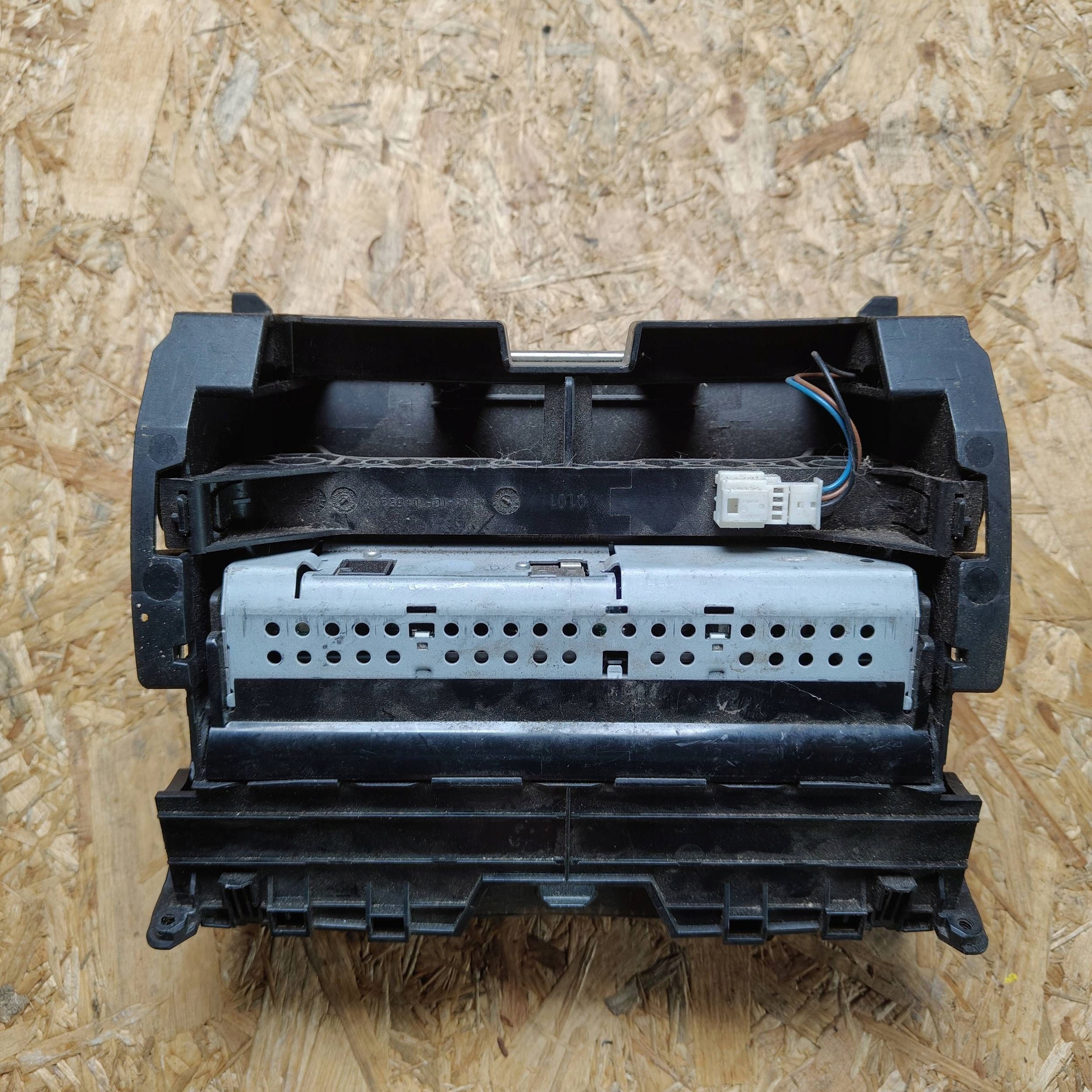 display Mercedes-Benz C W204 A2048205497