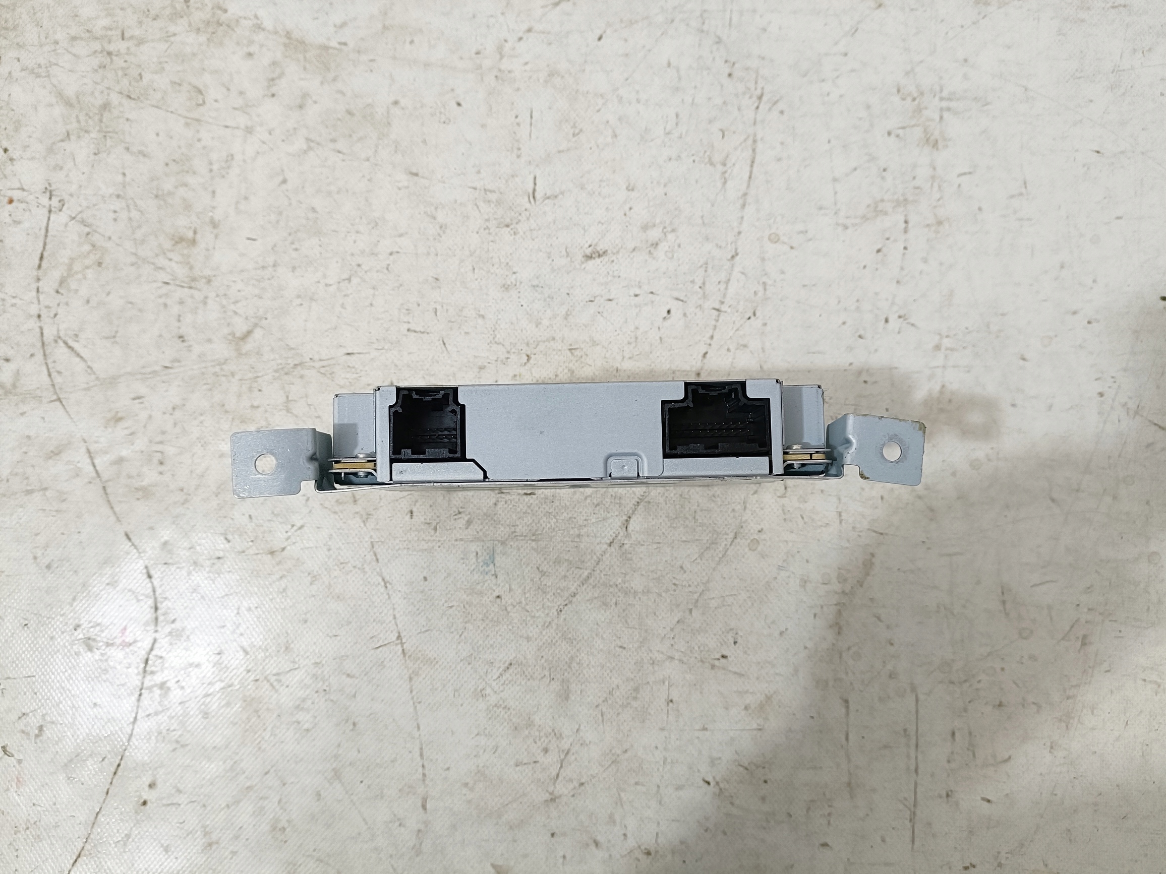 CADILLAC ESCALADE IV 15- module control unit MARTWEGO POLA 23499450