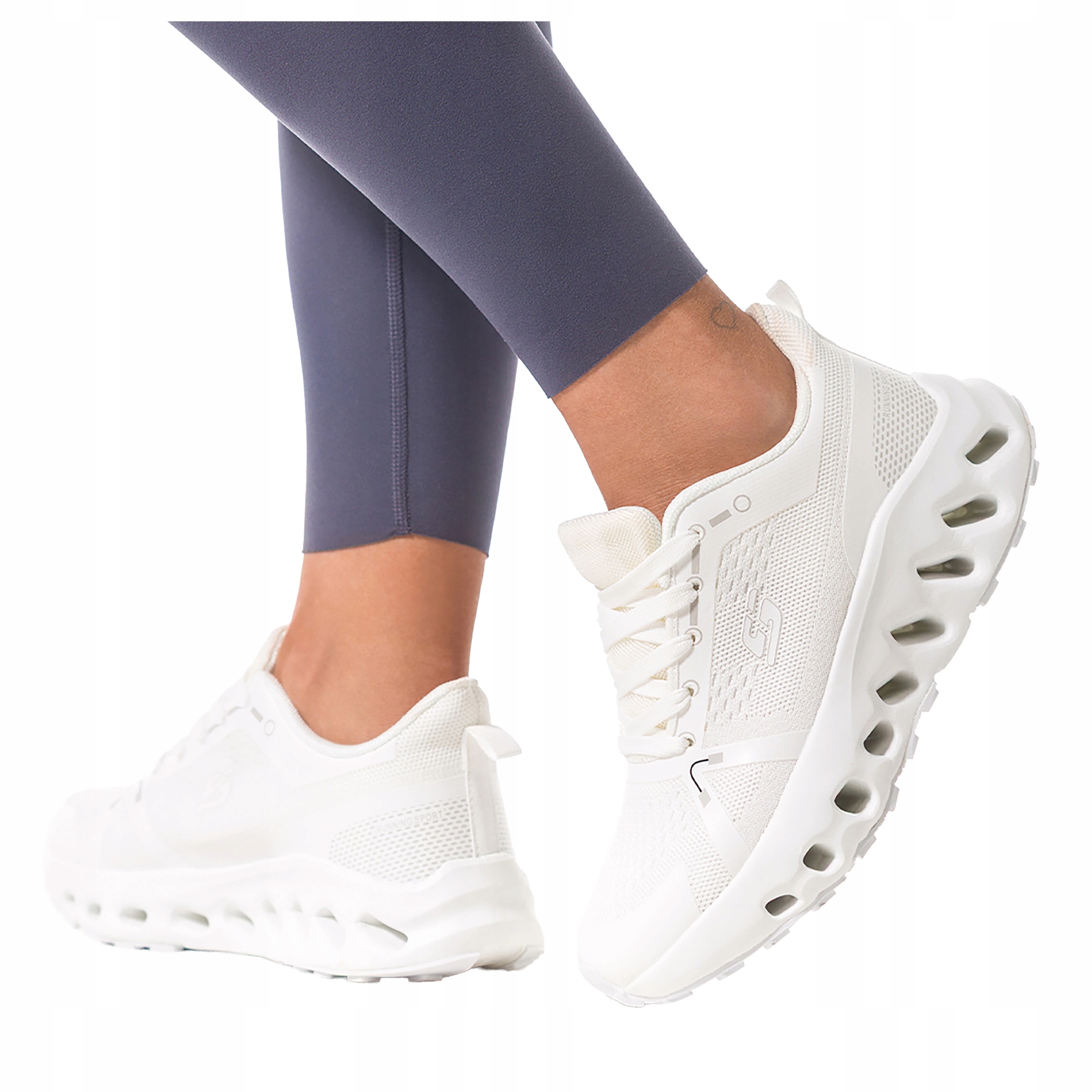 Bílé dámské tenisky s výřezy, šněrovací platforma pro Fitness, velikost 36