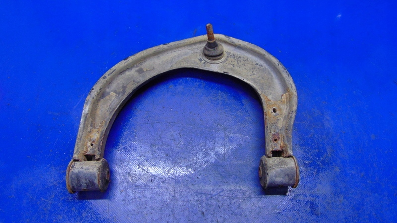 arm upper left front VW AMAROK and 10-21R