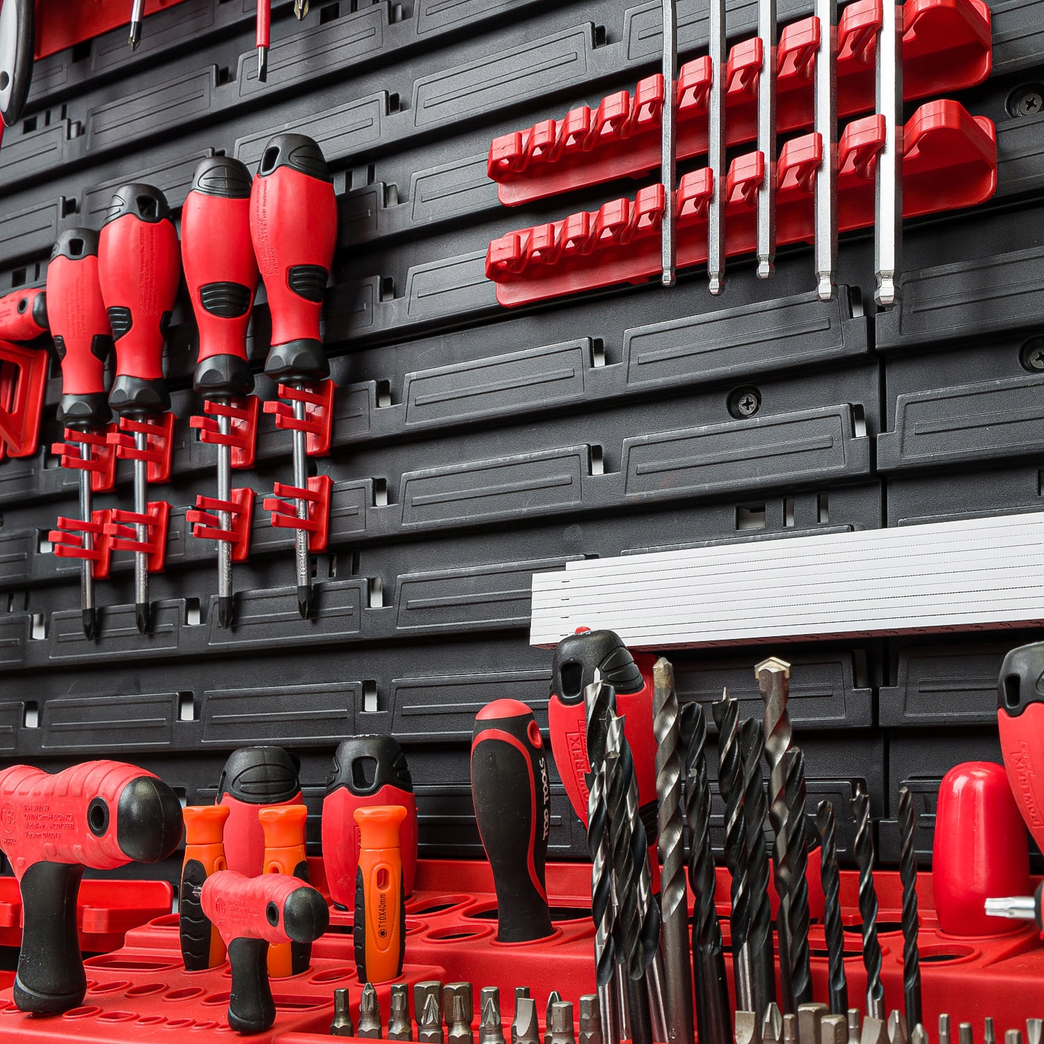 Tablica narzędziowa organizer ścienny 1544 x 780 Kolor dominujący czerwony